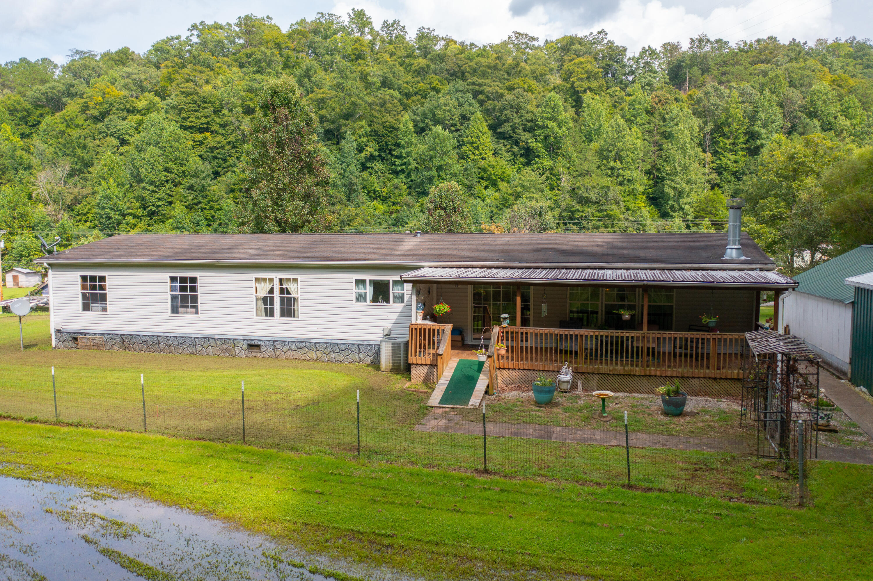 4718 Ky-1809 Property Photo 20