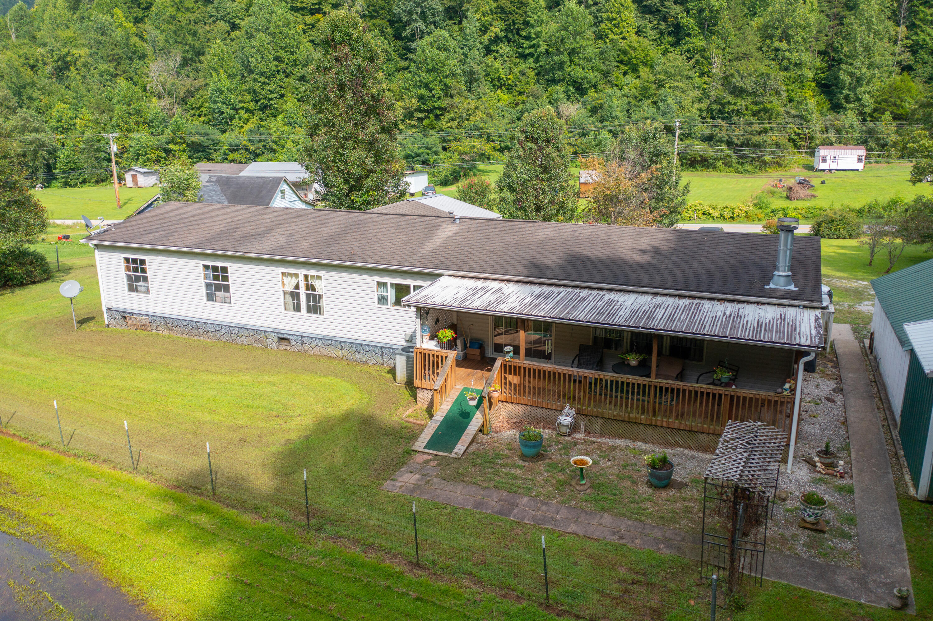 4718 Ky-1809 Property Photo 21