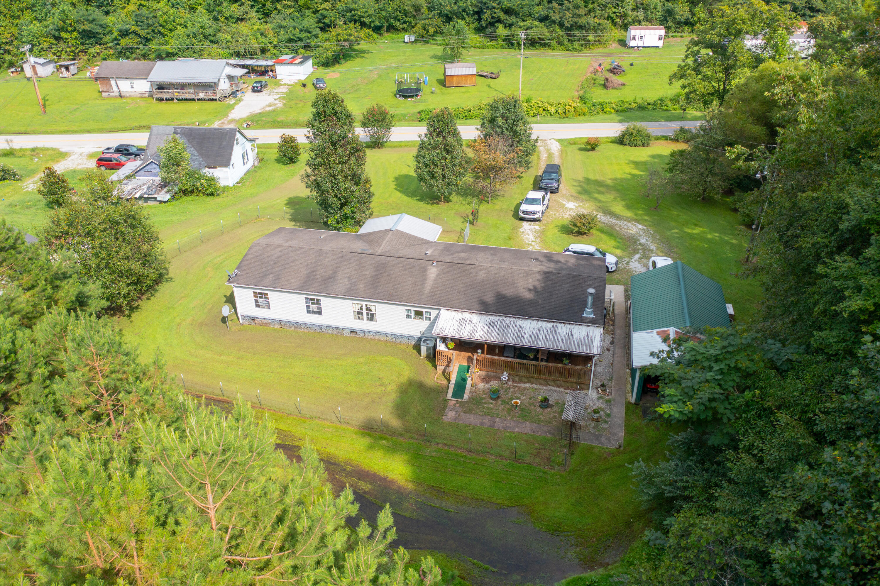 4718 Ky-1809 Property Photo 23