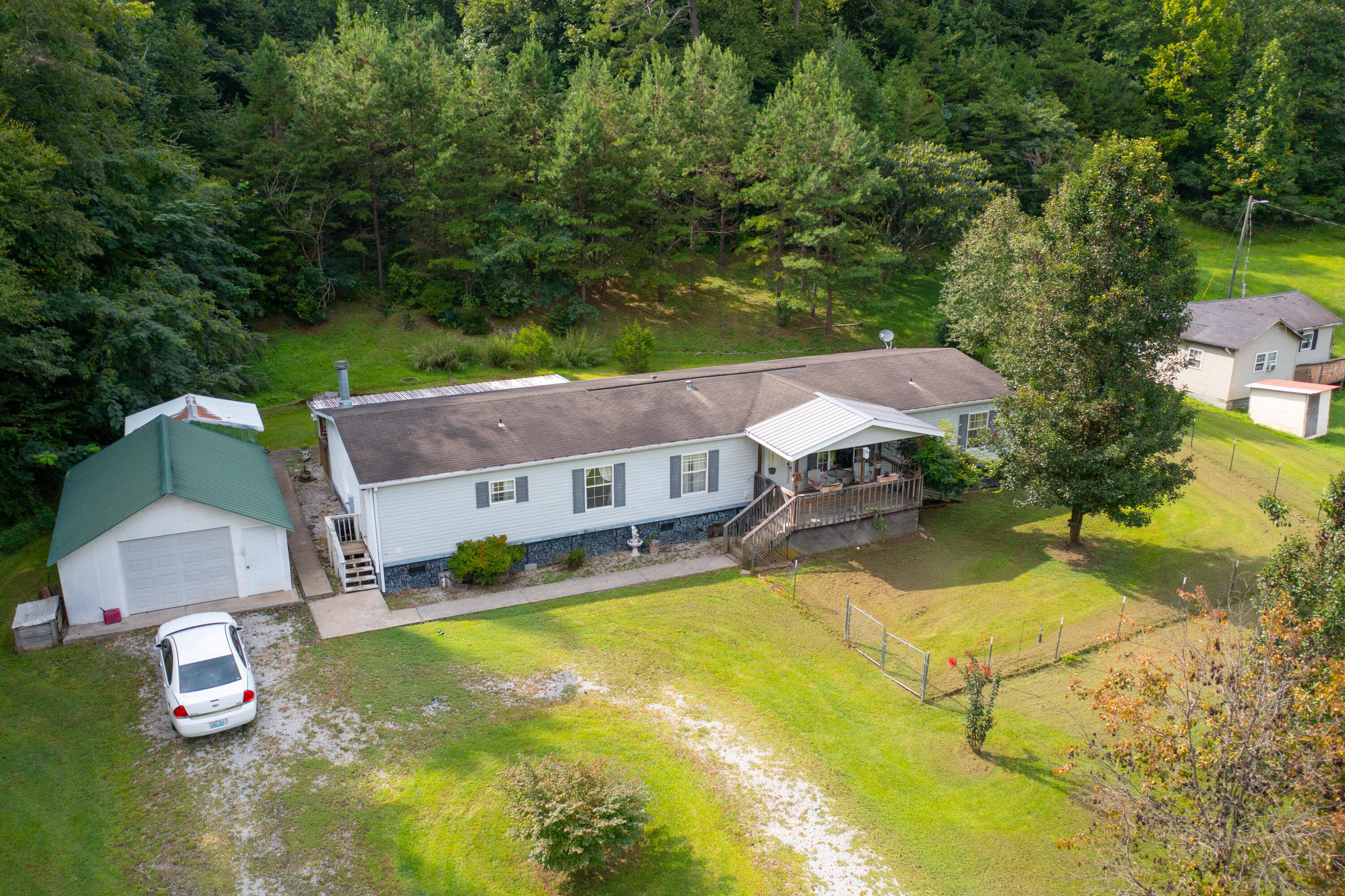 4718 Ky-1809 Property Photo 30