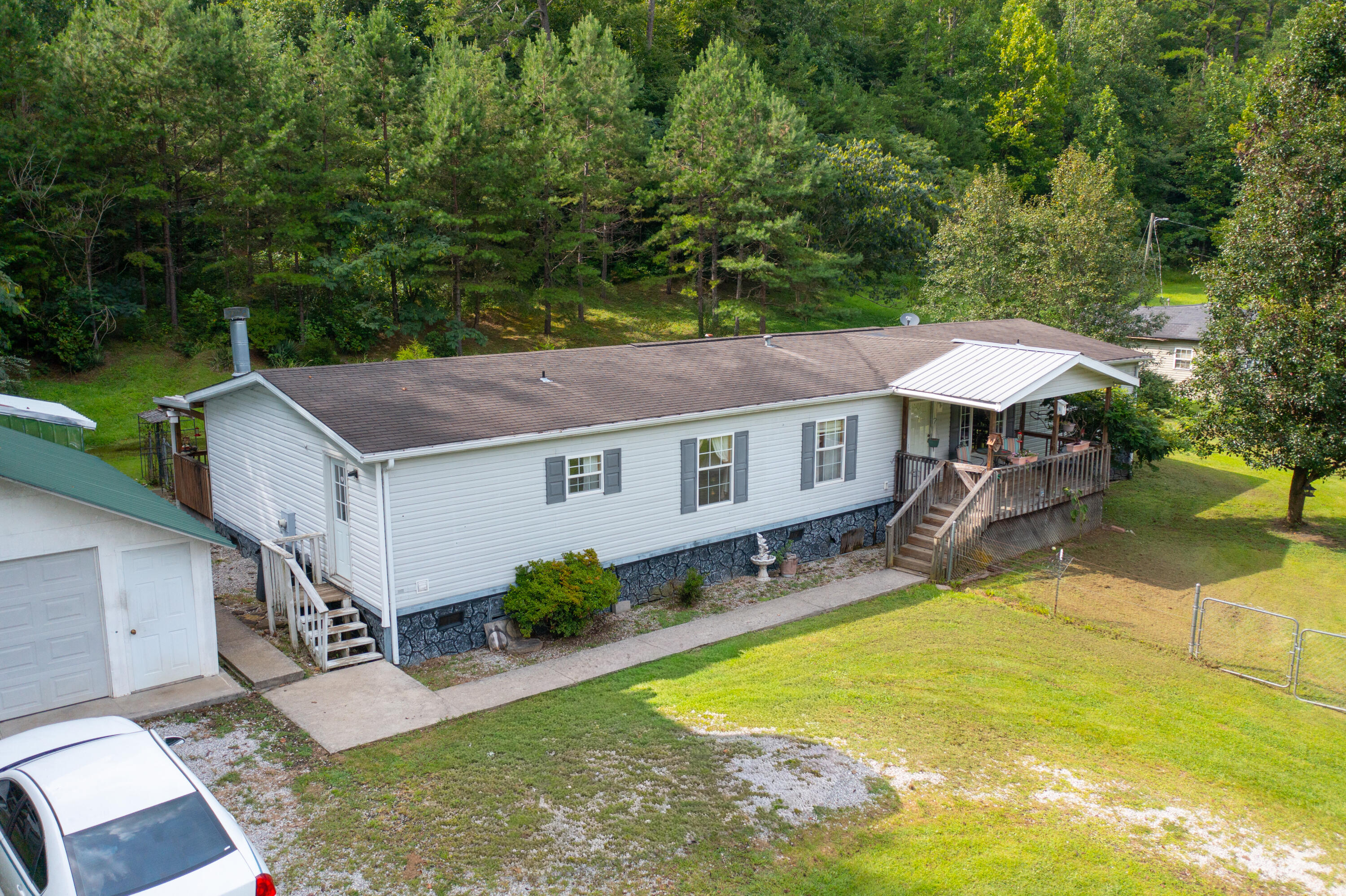 4718 Ky-1809 Property Photo 40