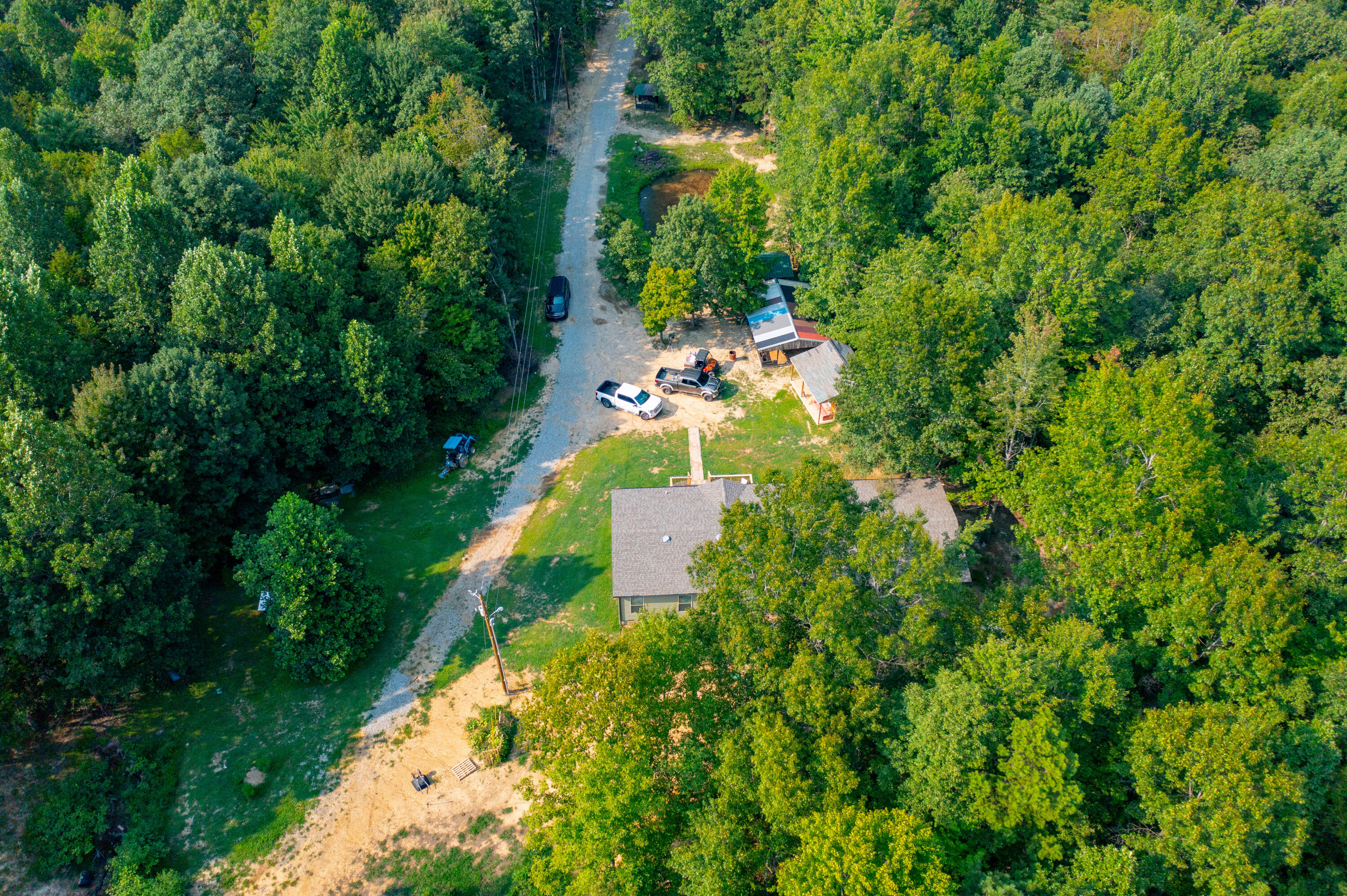 2685 E Hwy 1376 Property Photo 18