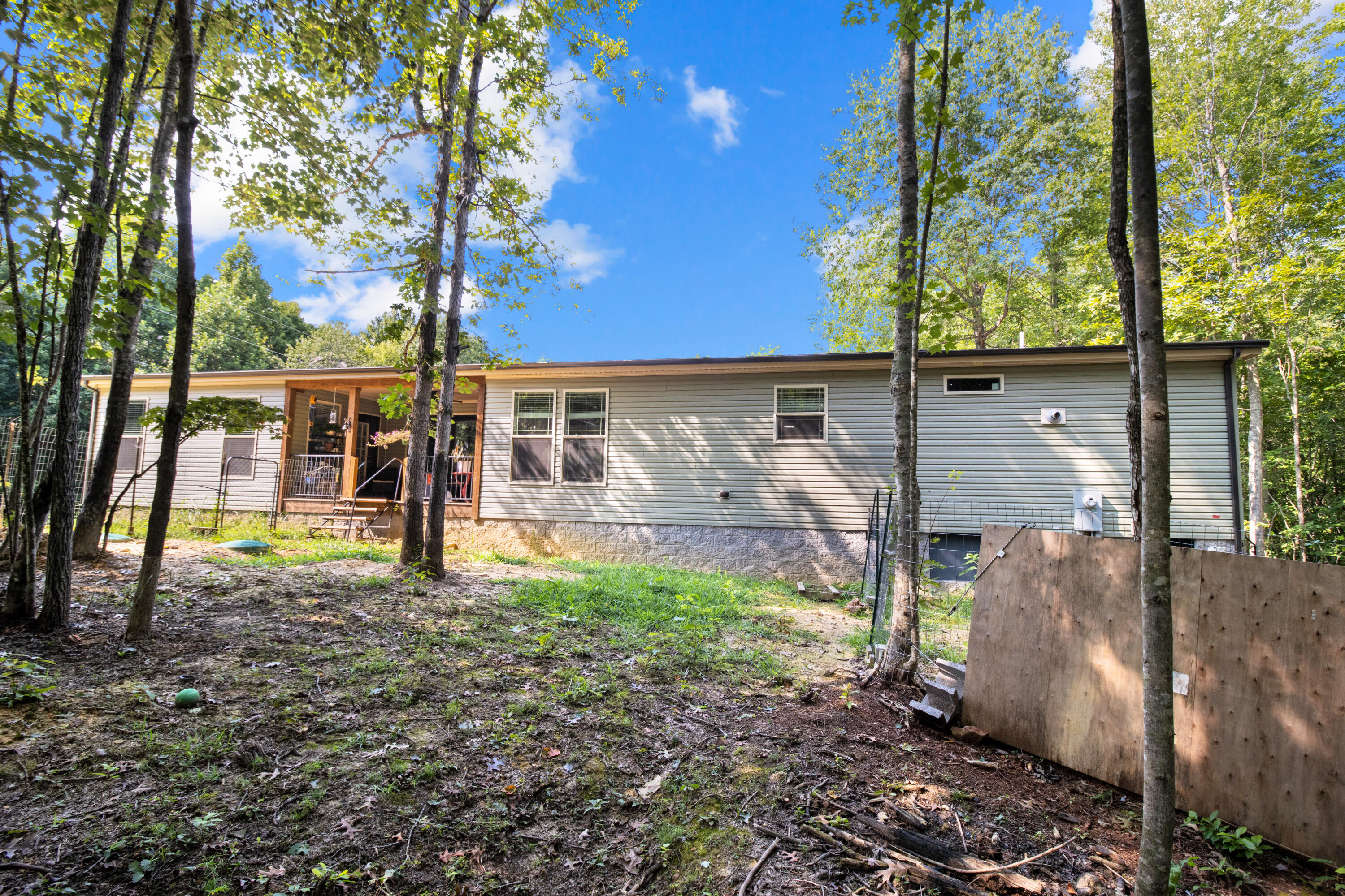 2685 E Hwy 1376 Property Photo 32