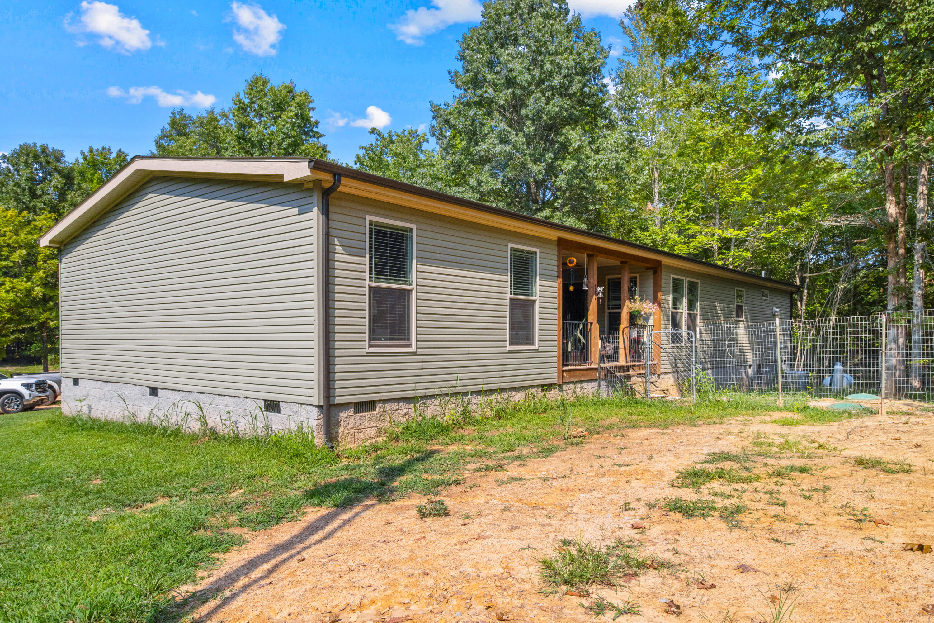 2685 E Hwy 1376 Property Photo 33