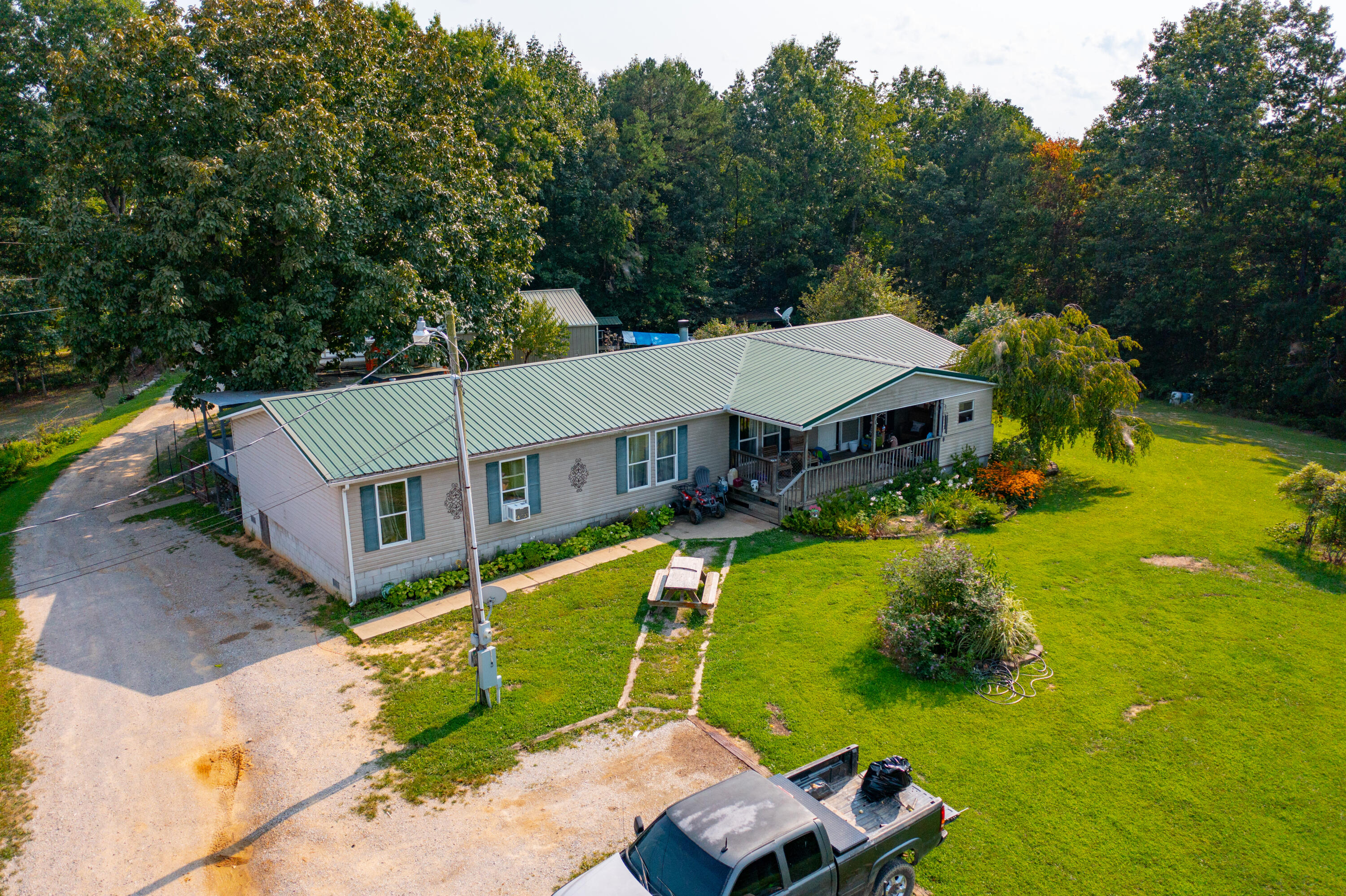 2685 E Hwy 1376 Property Photo 71