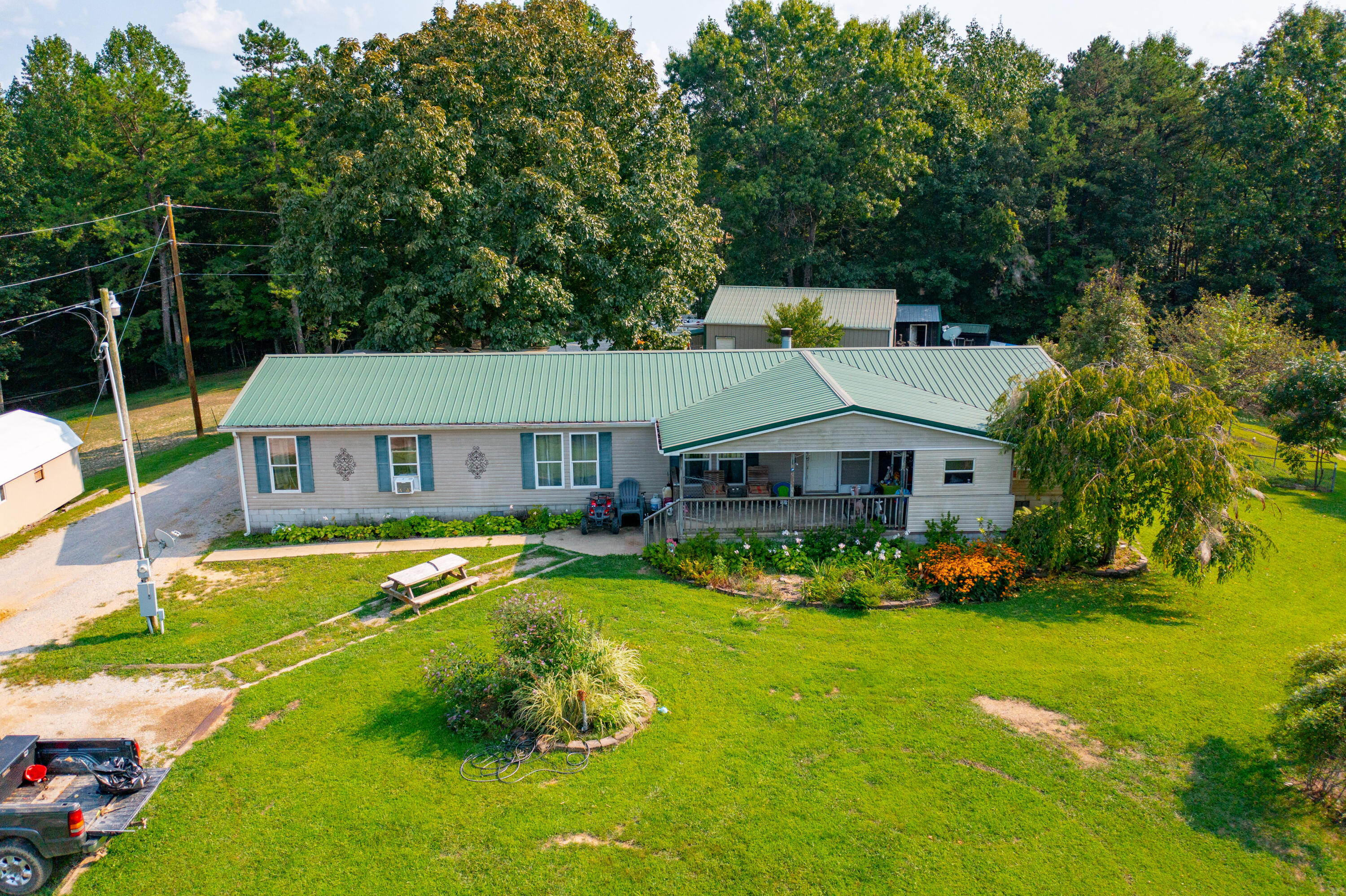 2685 E Hwy 1376 Property Photo 72