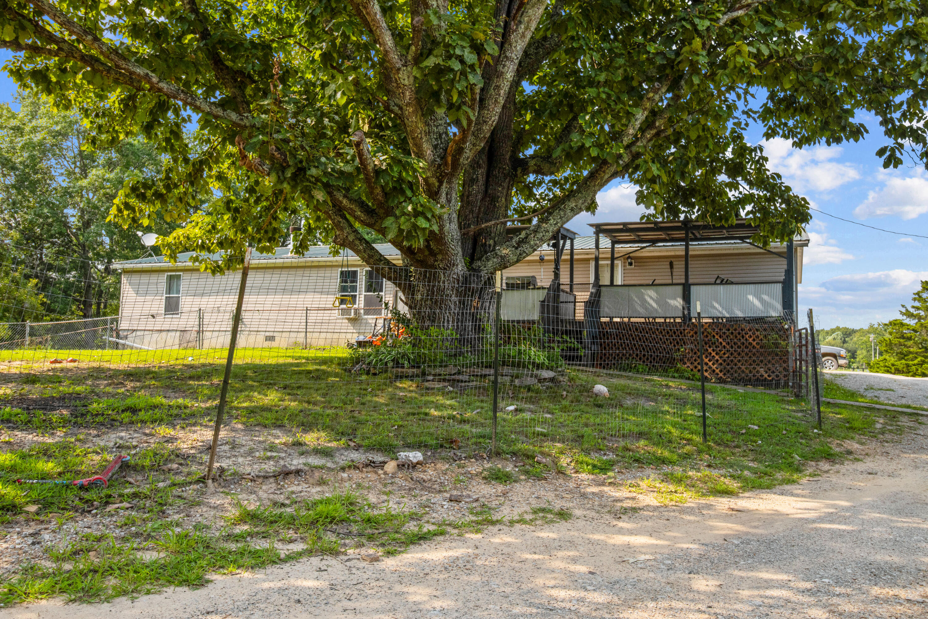 2685 E Hwy 1376 Property Photo 85