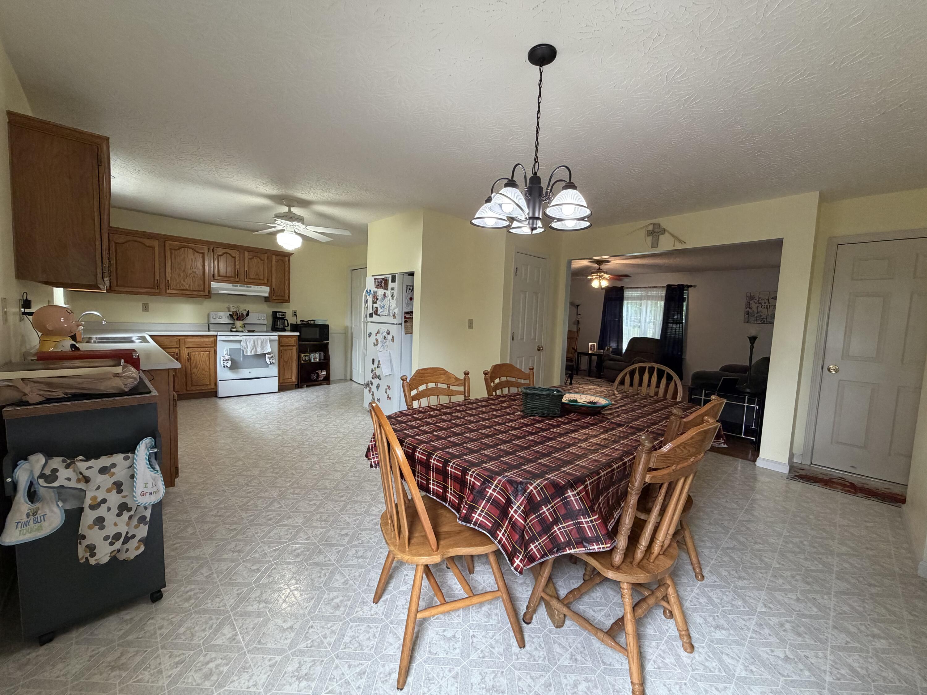 127 Bay Hill Drive Property Photo 16
