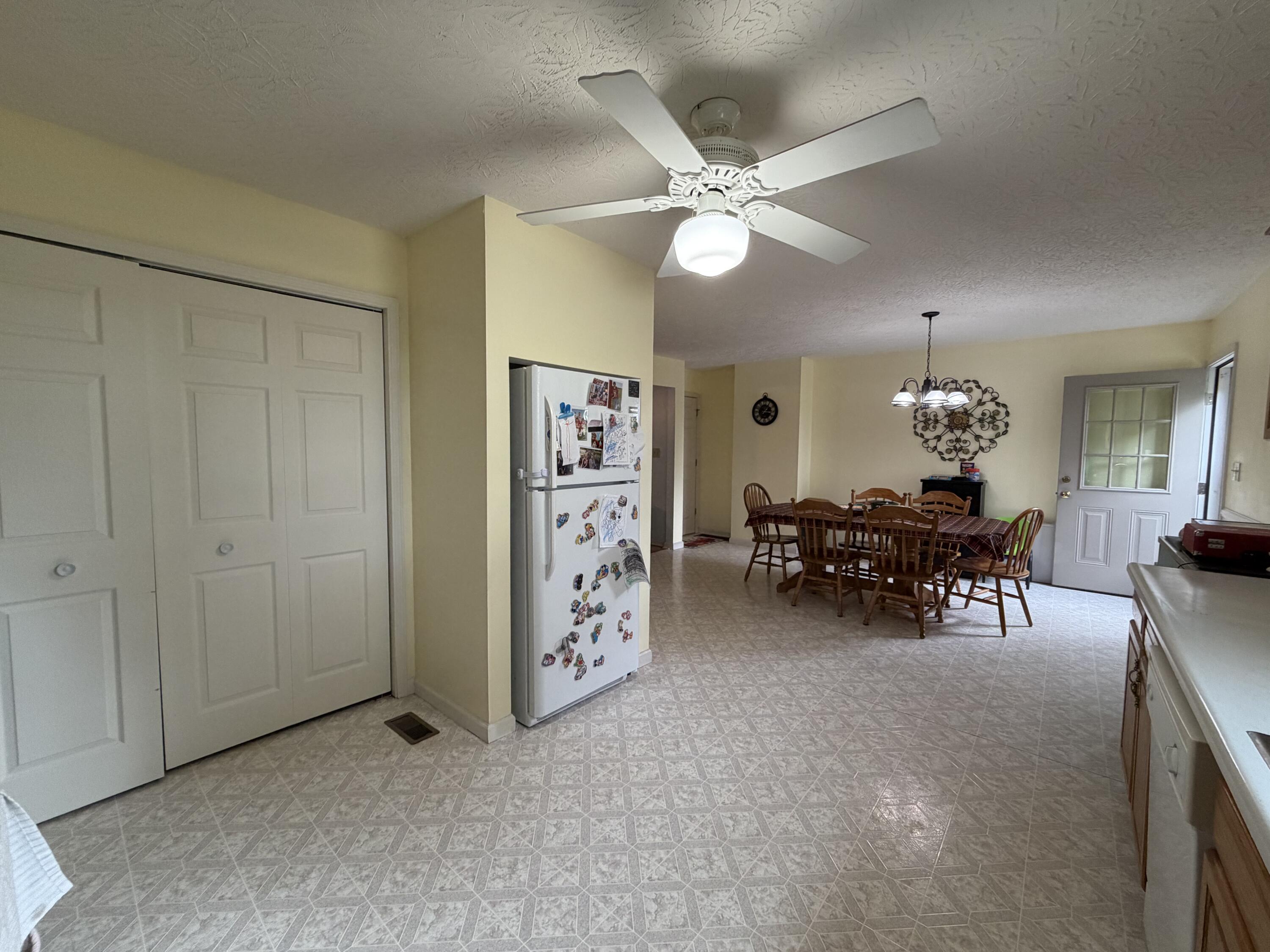 127 Bay Hill Drive Property Photo 20