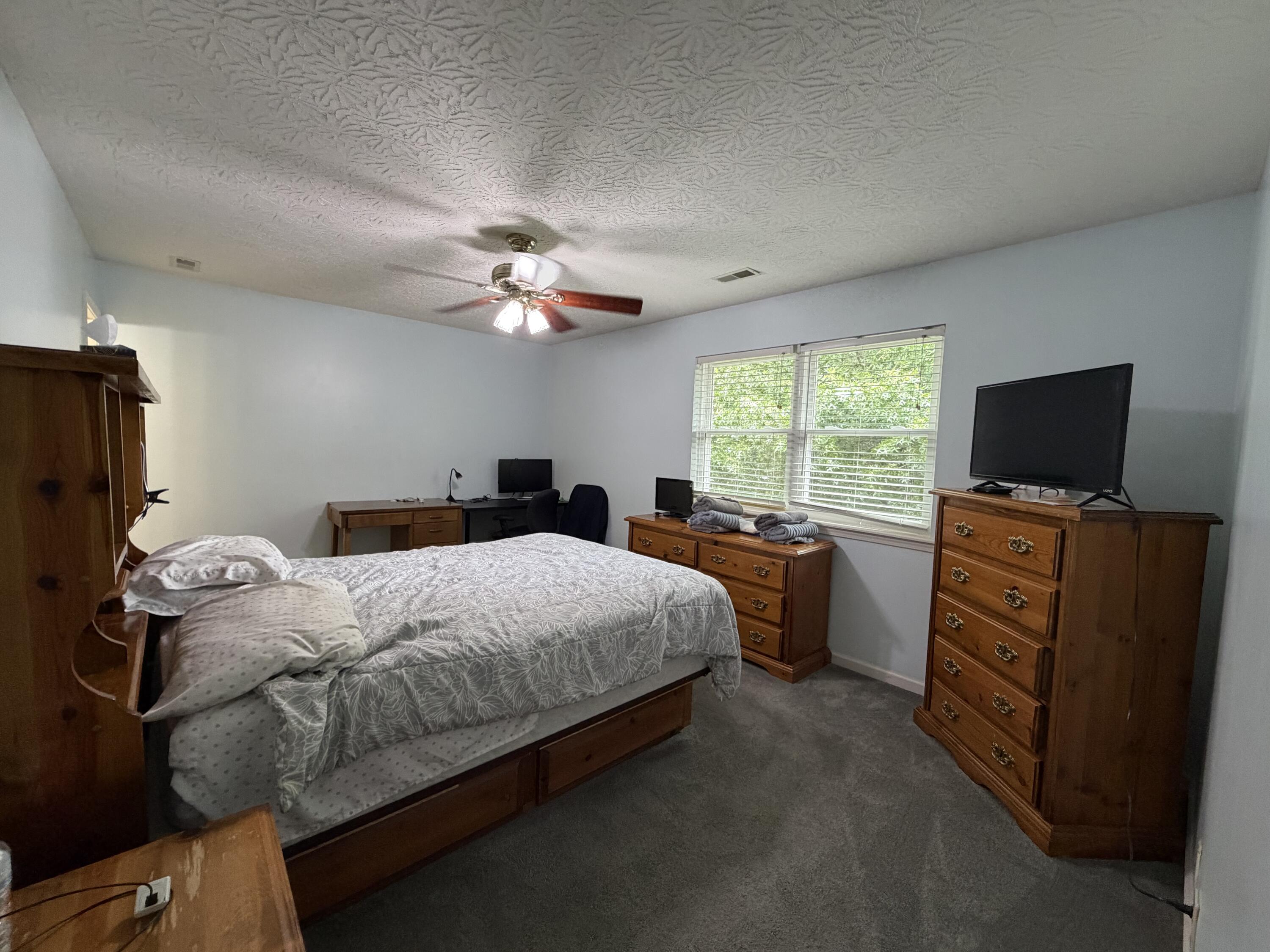 127 Bay Hill Drive Property Photo 27