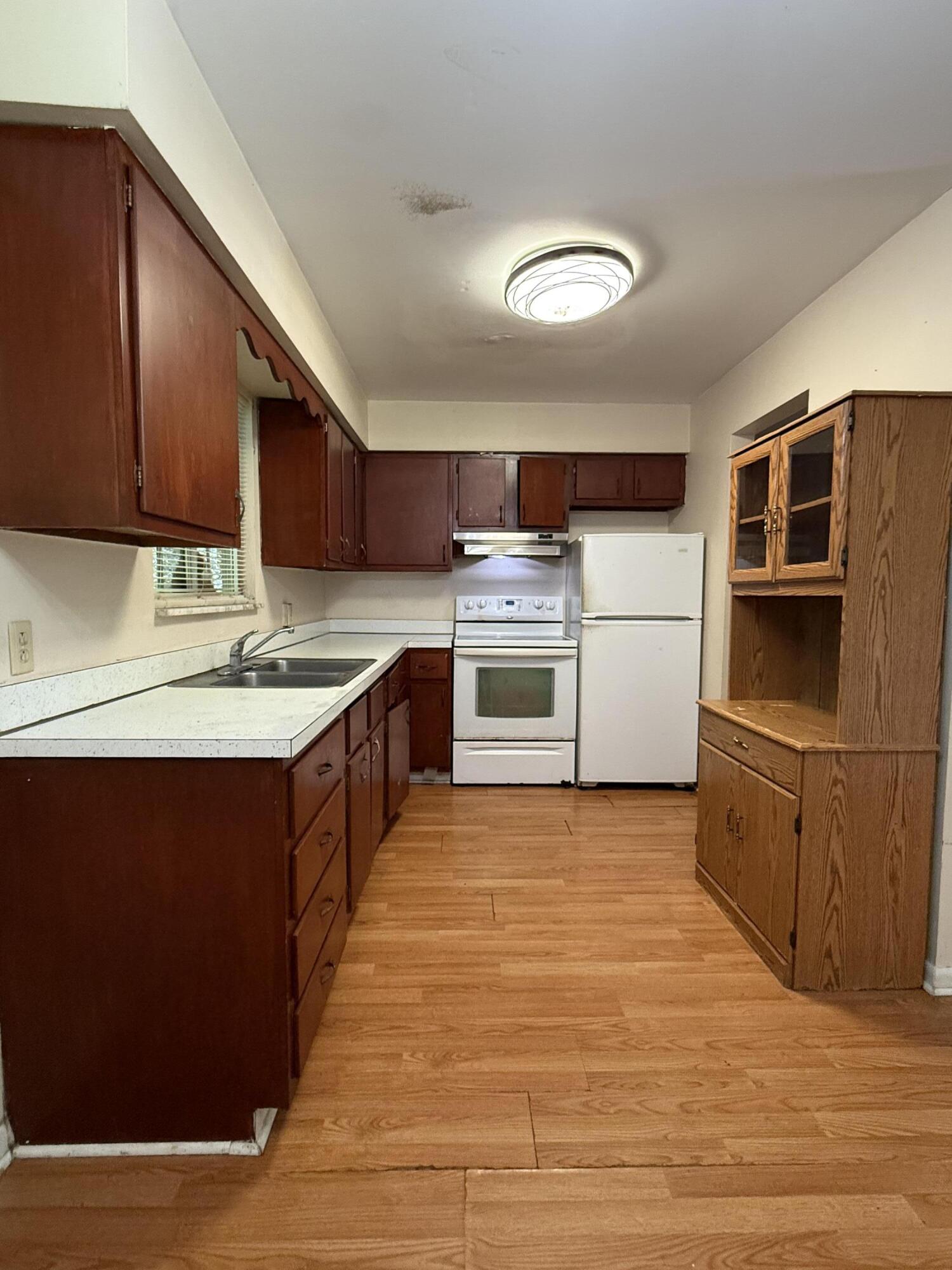 229 Mcclure Circle Property Photo 2