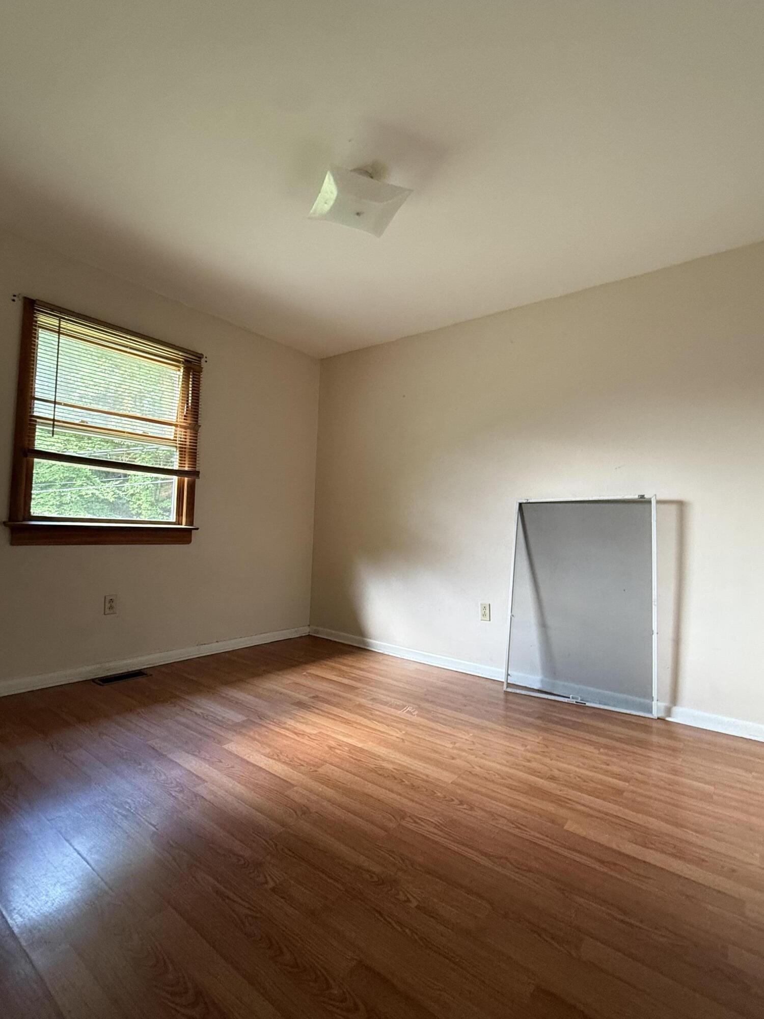 229 Mcclure Circle Property Photo 8