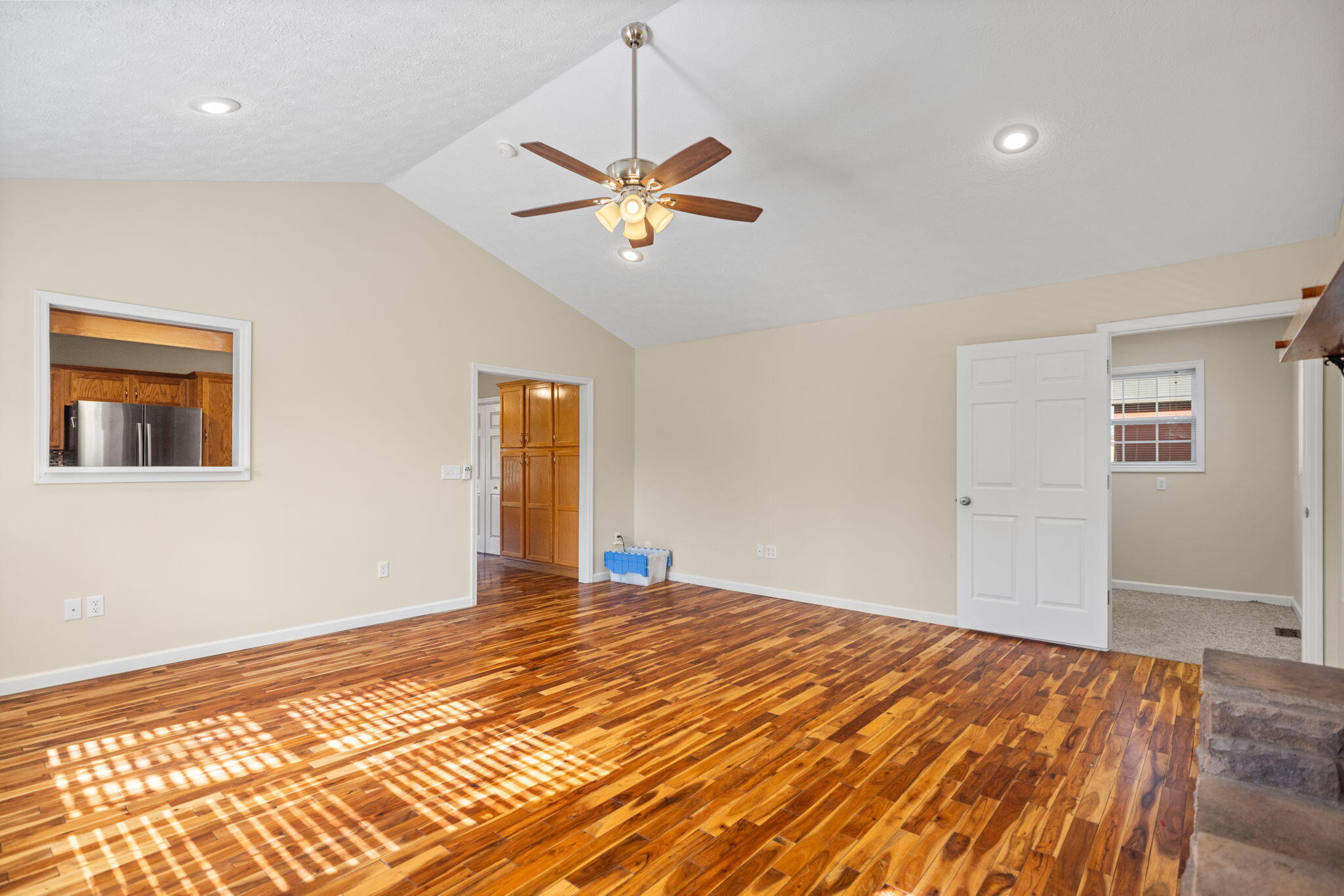 100 Henry Drive Property Photo 18
