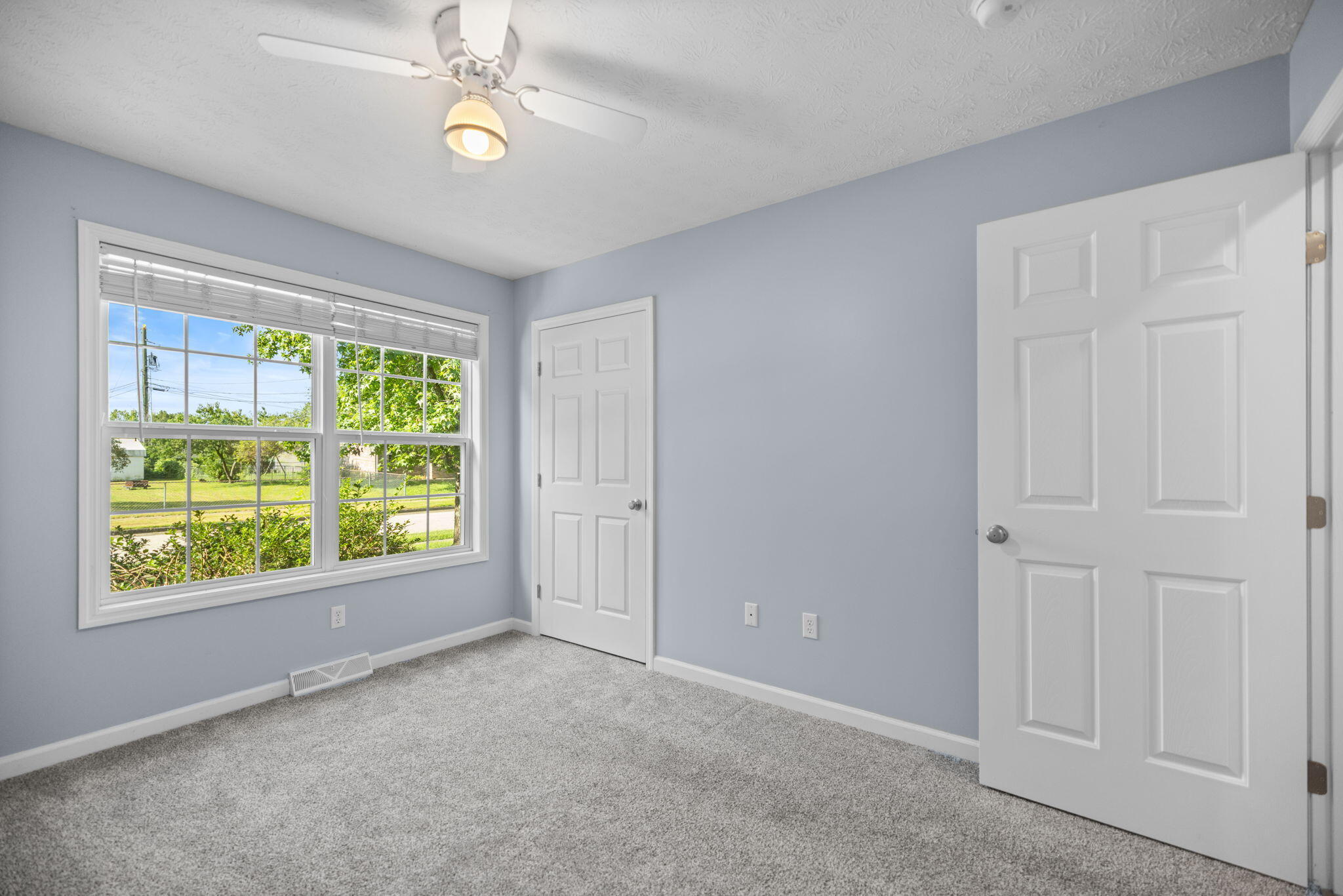 100 Henry Drive Property Photo 33