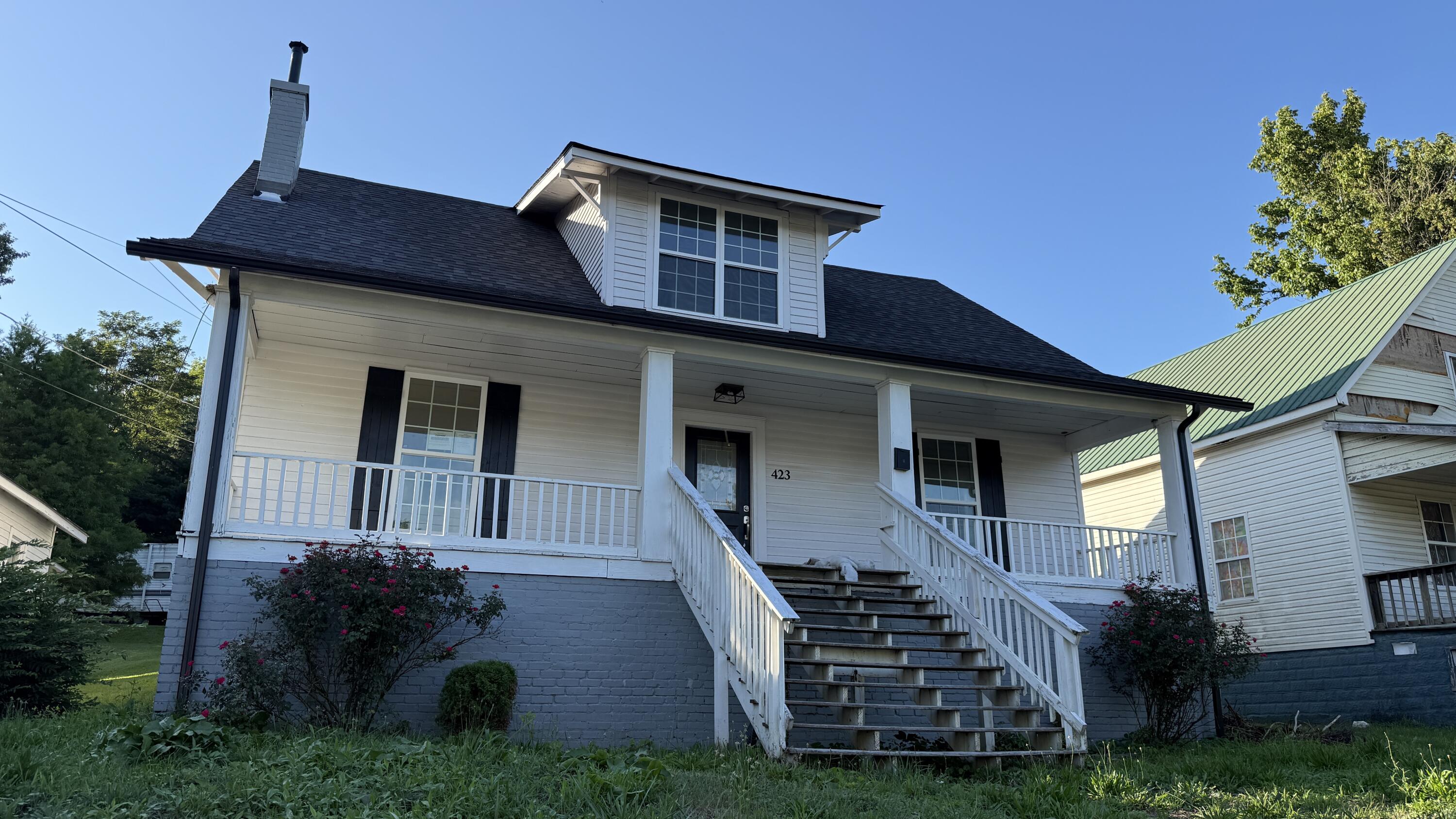423 4th Street Property Photo 12