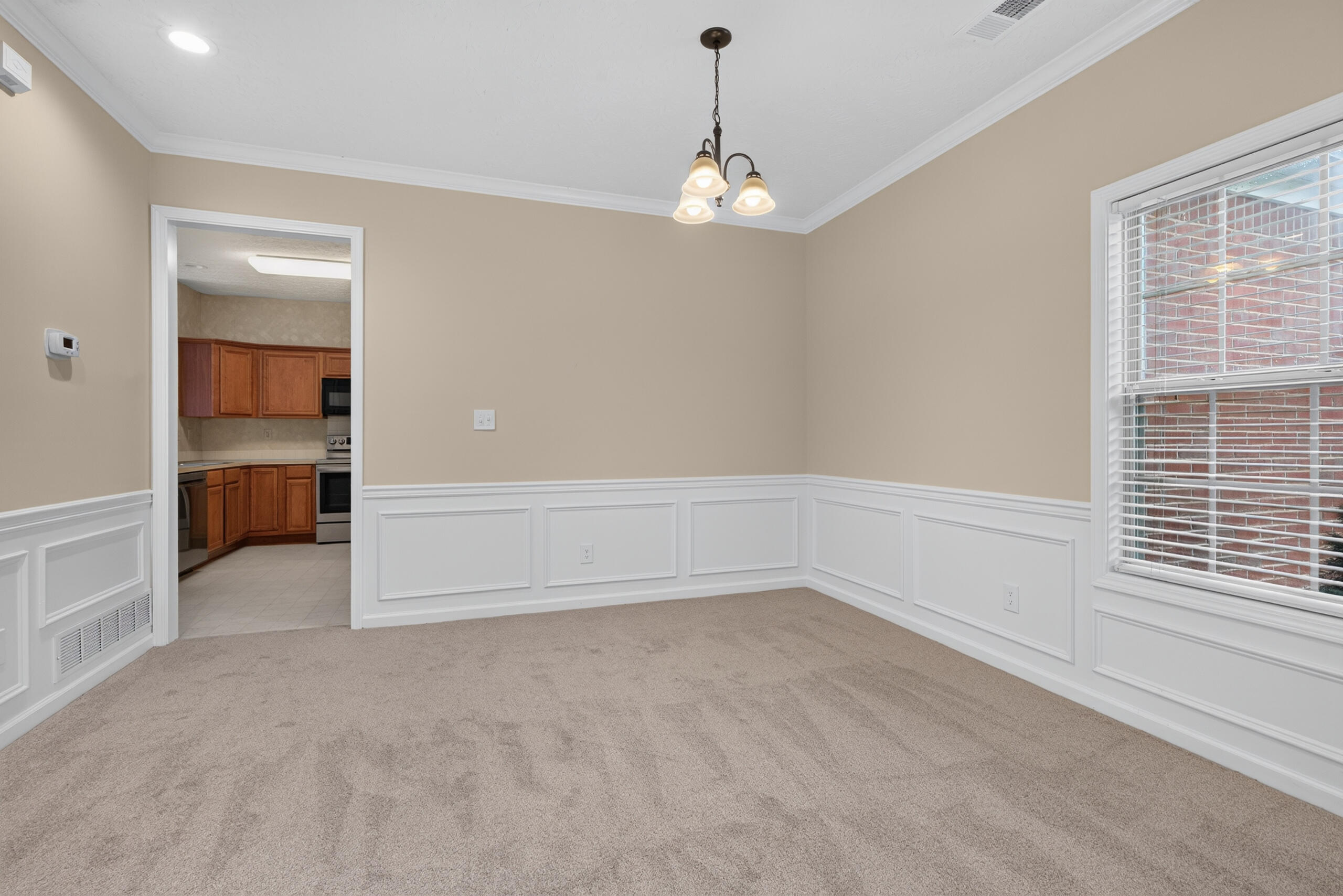 2193 Shaker Run Road Property Photo 6