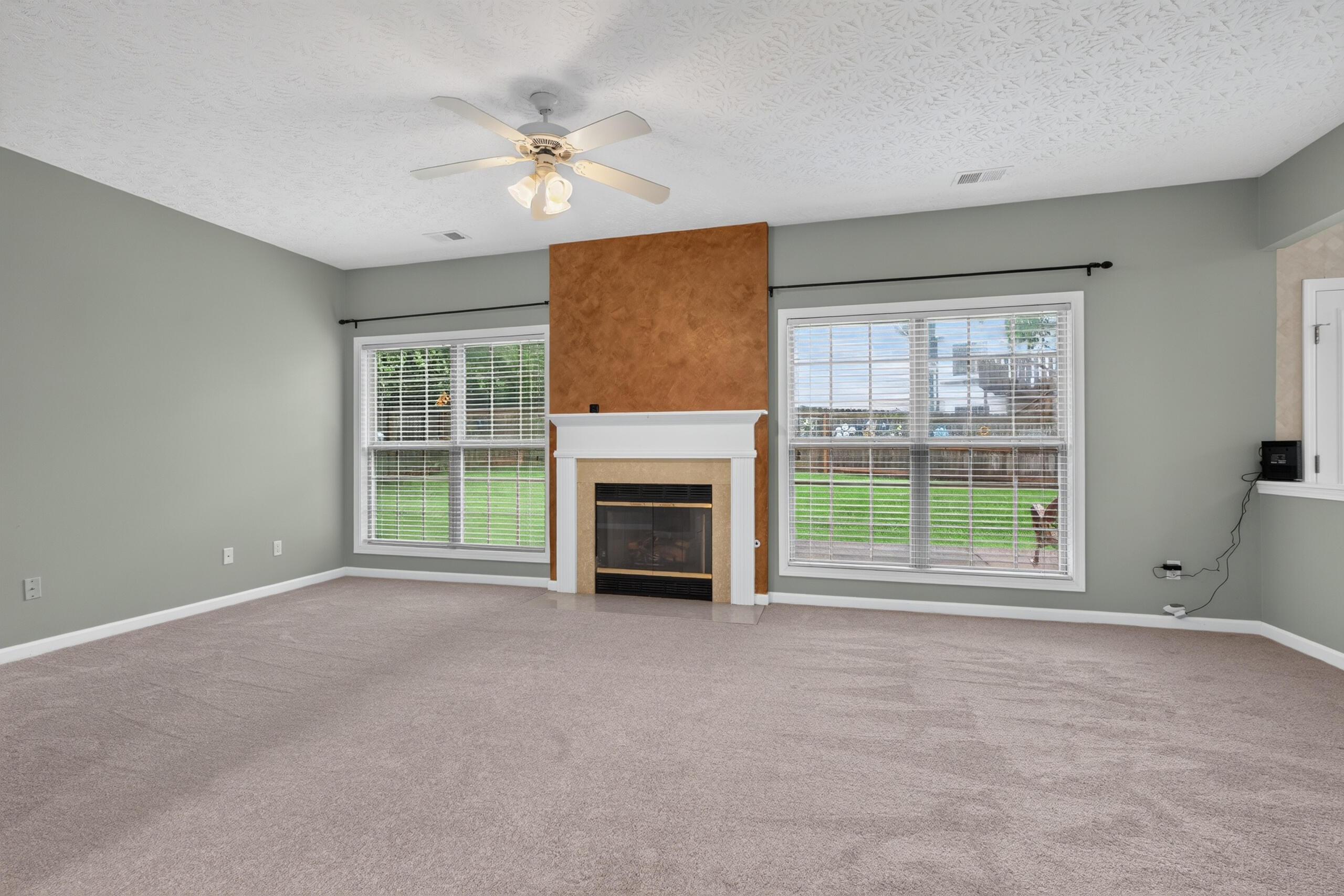 2193 Shaker Run Road Property Photo 8