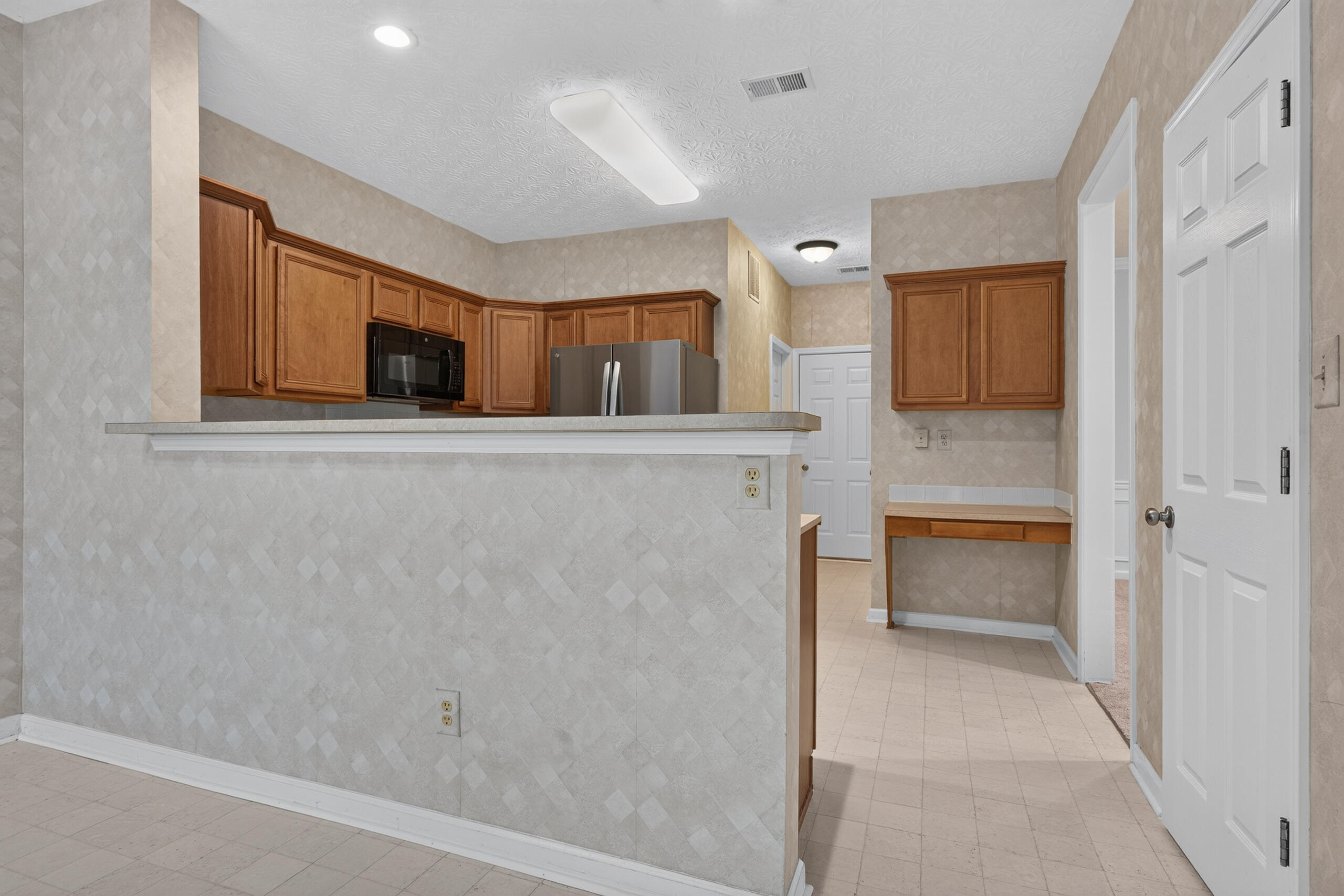 2193 Shaker Run Road Property Photo 14