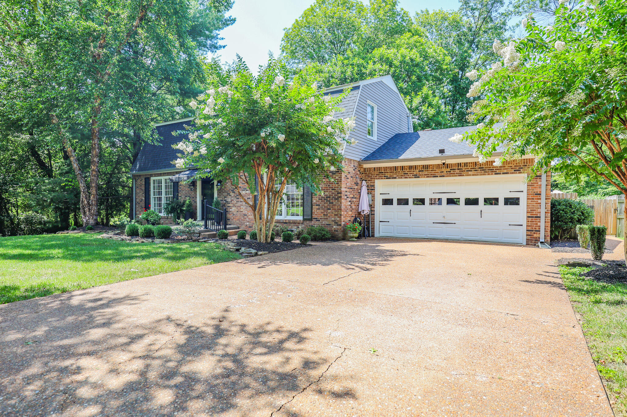 3847 Phillips Avenue Property Photo 4