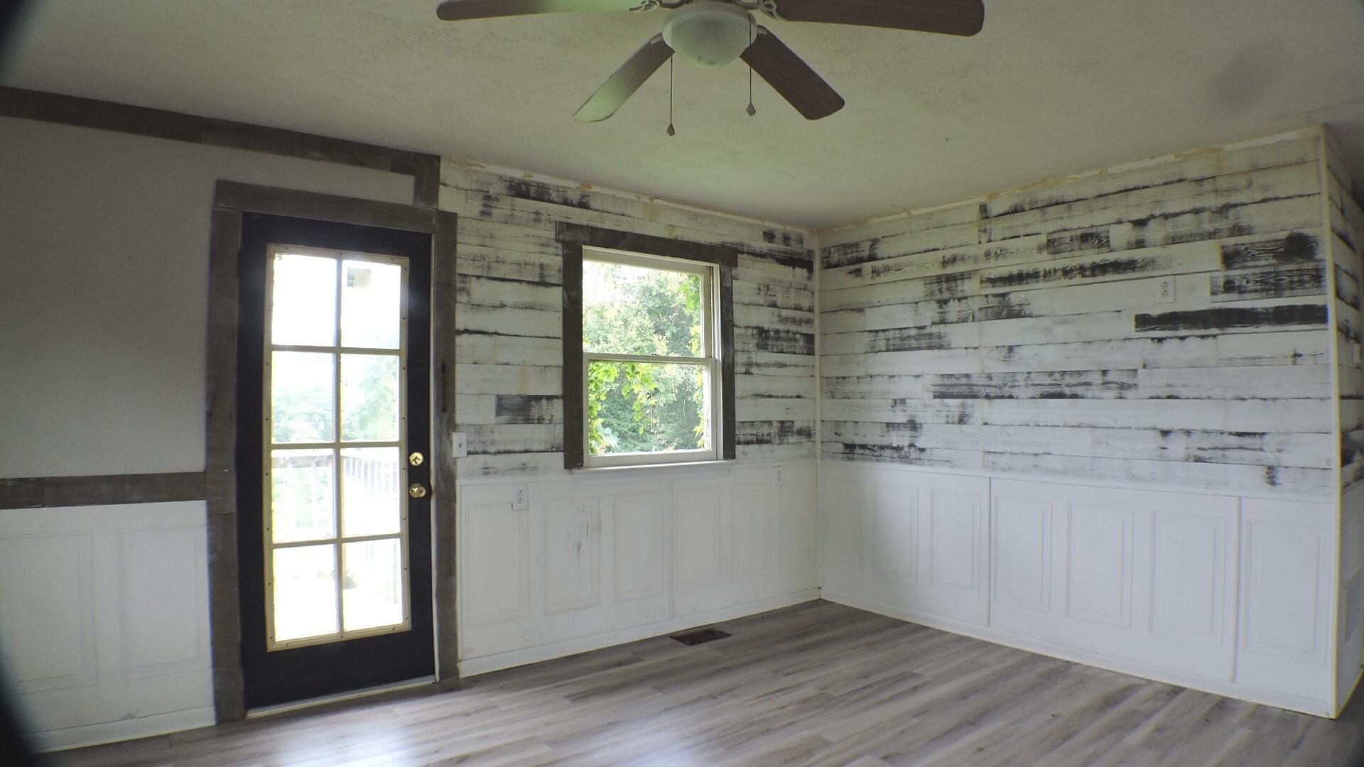 825 Main Street Property Photo 6