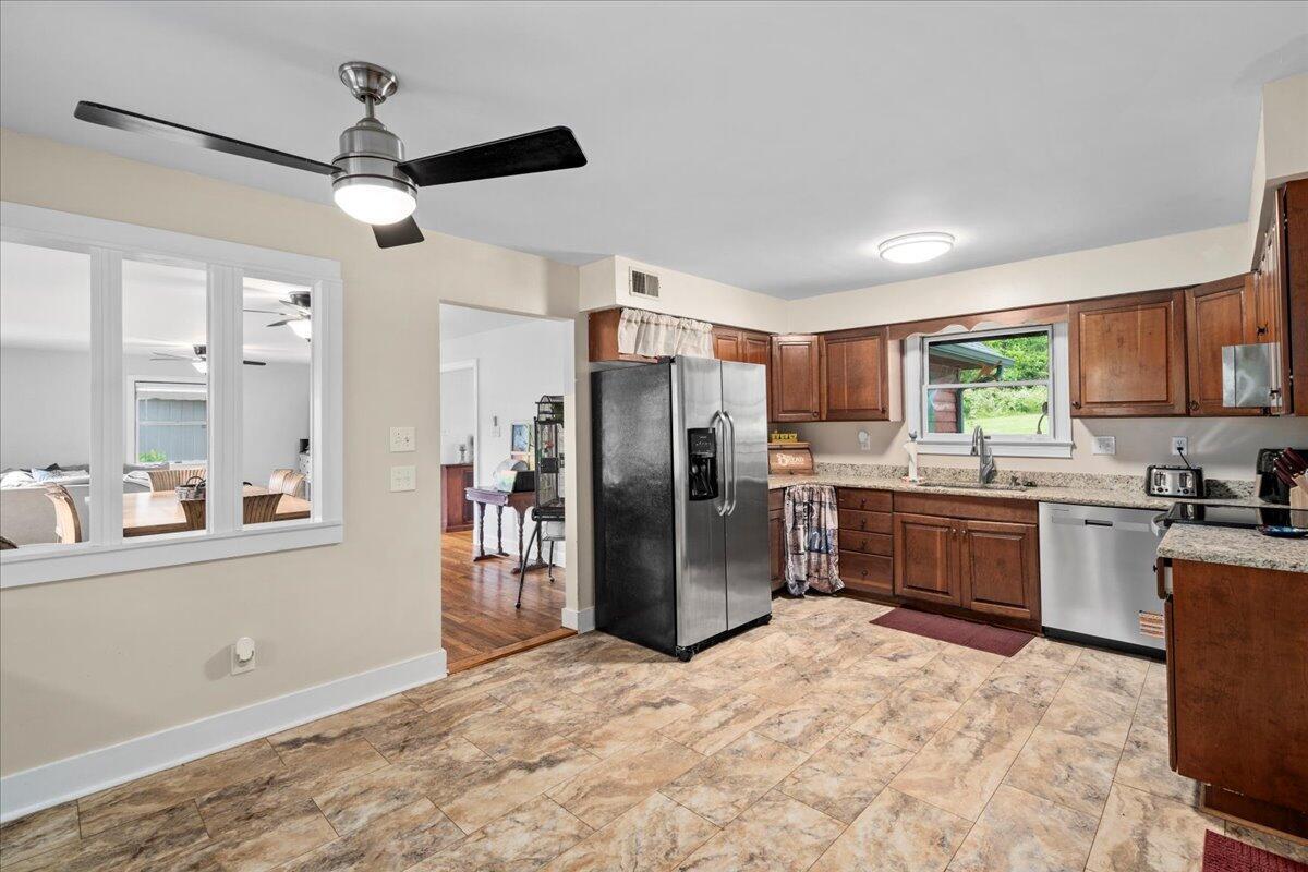 408 Herrington Haven Road Property Photo 12
