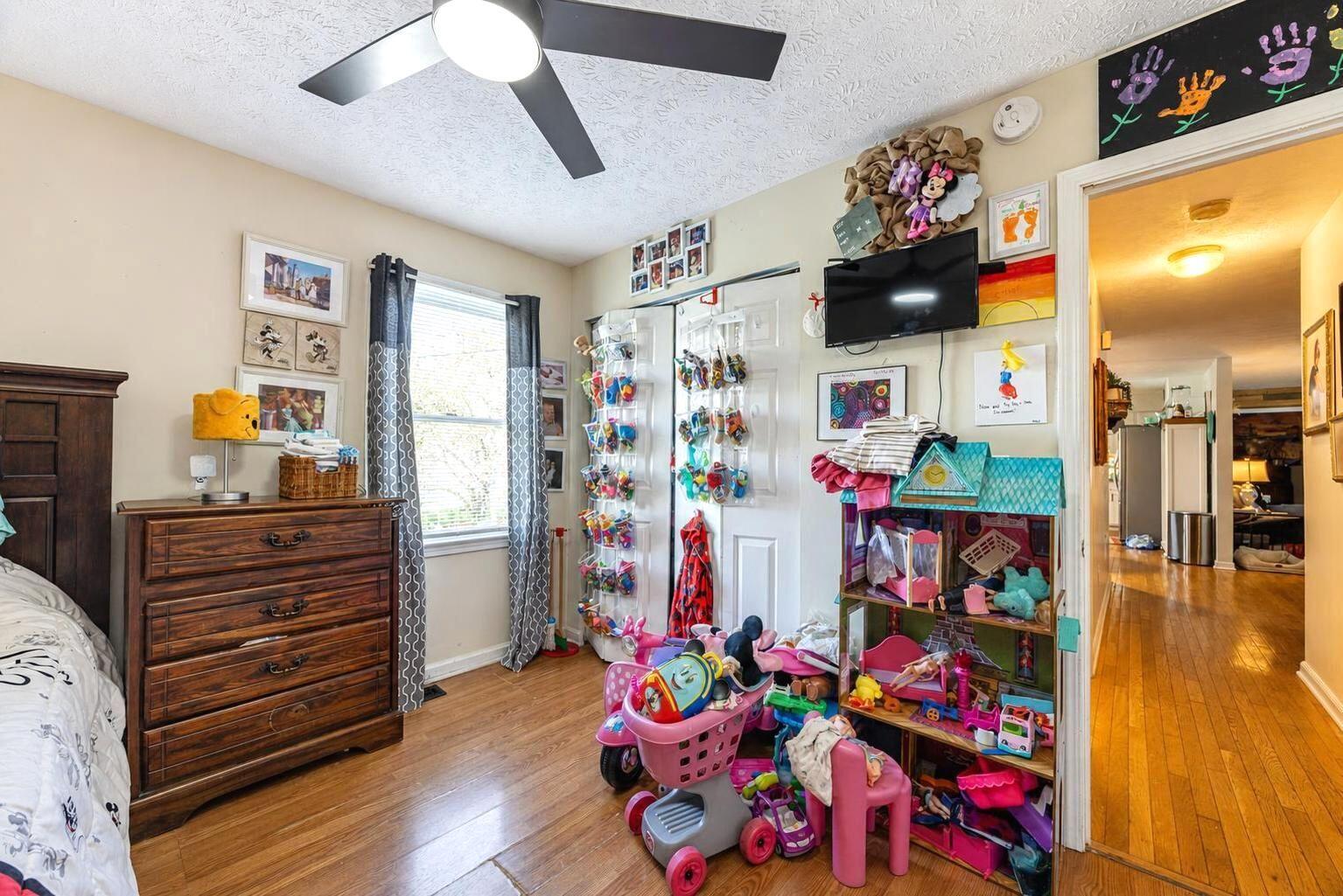 208 Castle Boulevard Property Photo 19