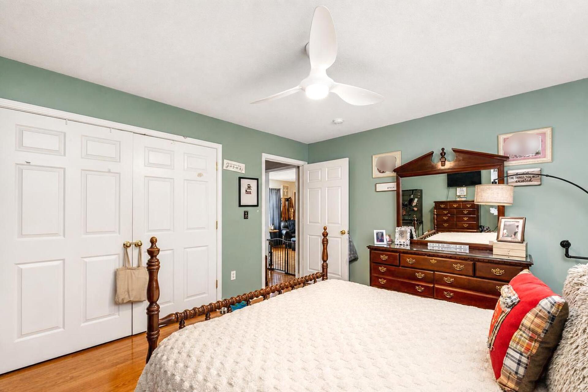 208 Castle Boulevard Property Photo 21
