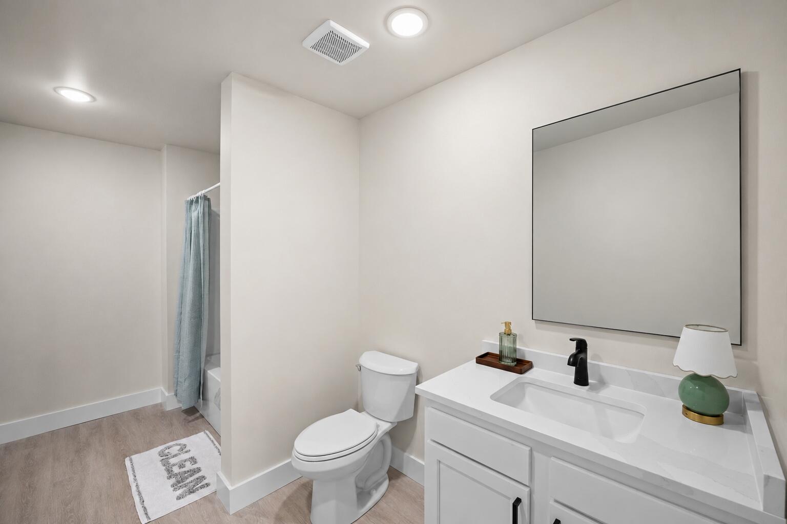 105-107 Elkchester Circle Property Photo 20