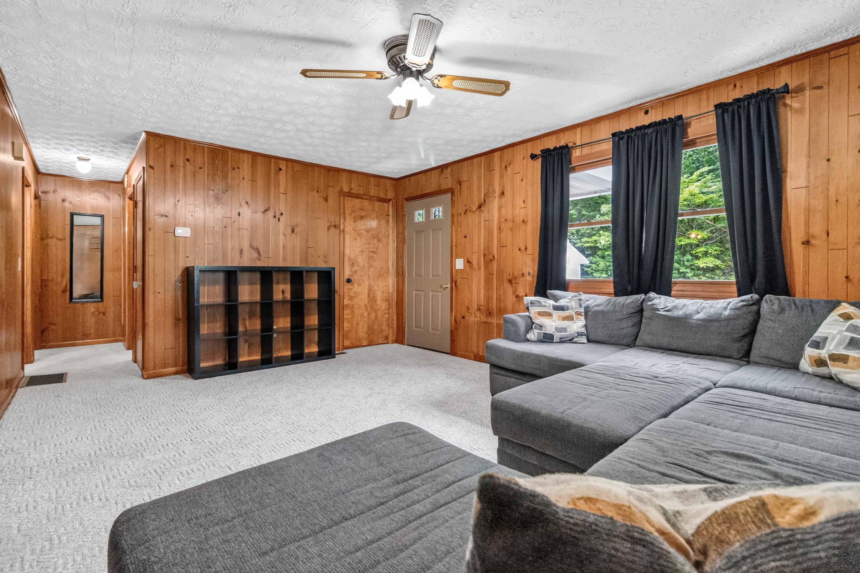 425 Ragged Ridge Road Property Photo 6