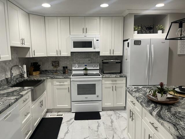 737 Kingston Road Property Photo 11