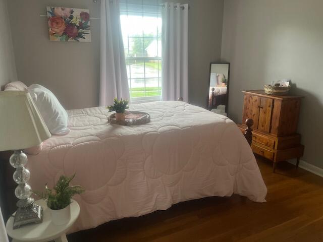 737 Kingston Road Property Photo 21