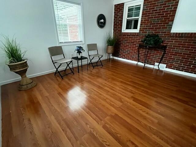737 Kingston Road Property Photo 32