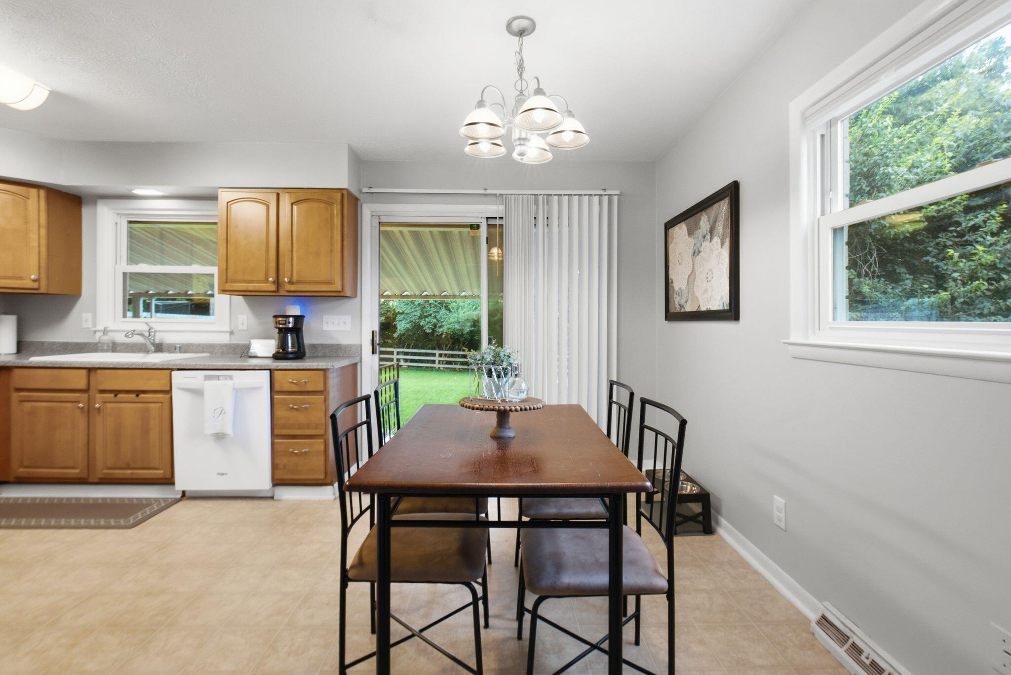 3769 Temple Drive Property Photo 11