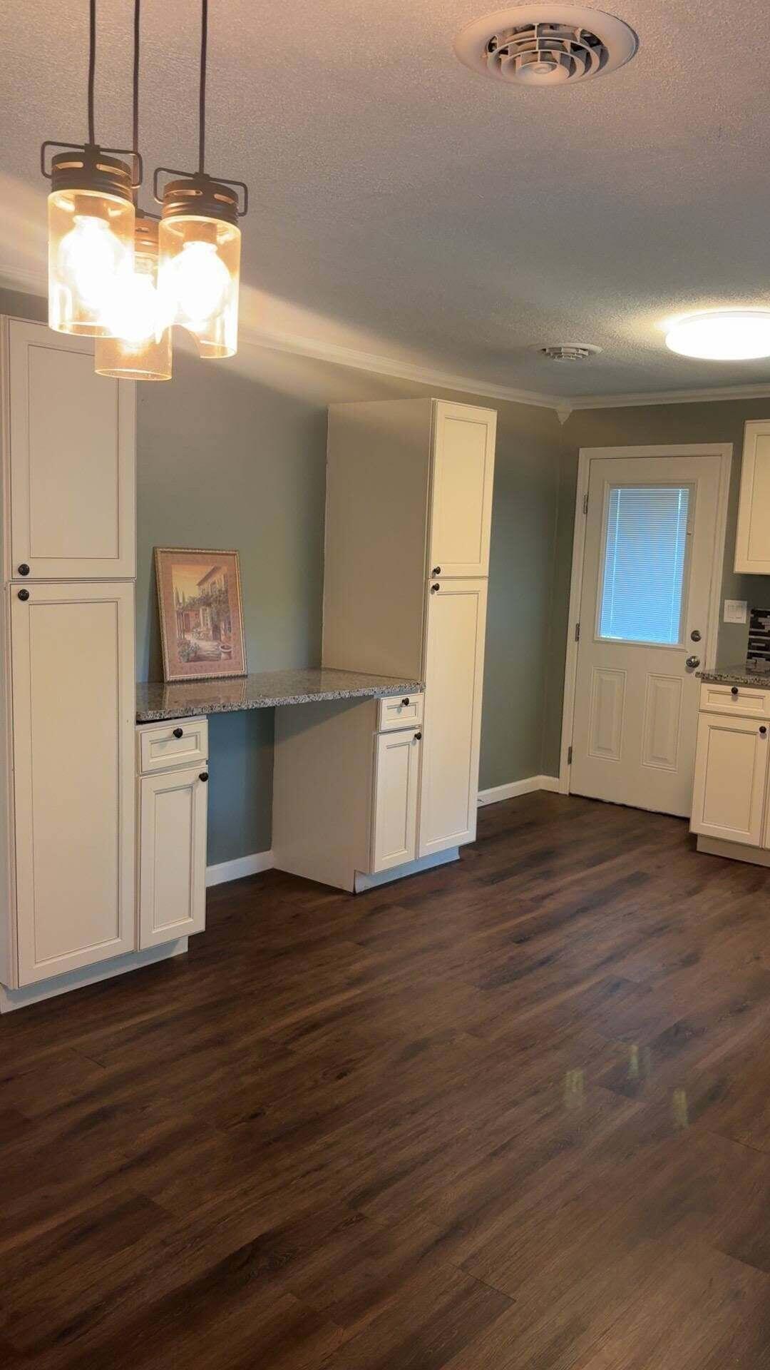 95 Lou Drive Property Photo 7