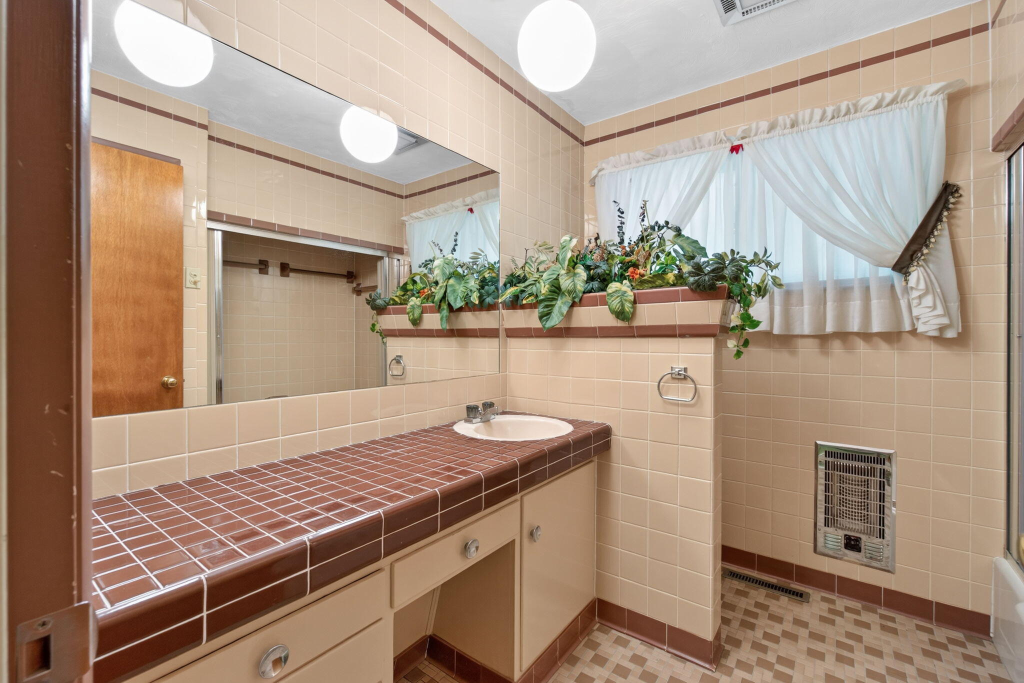 120 Pineview Drive Property Photo 13