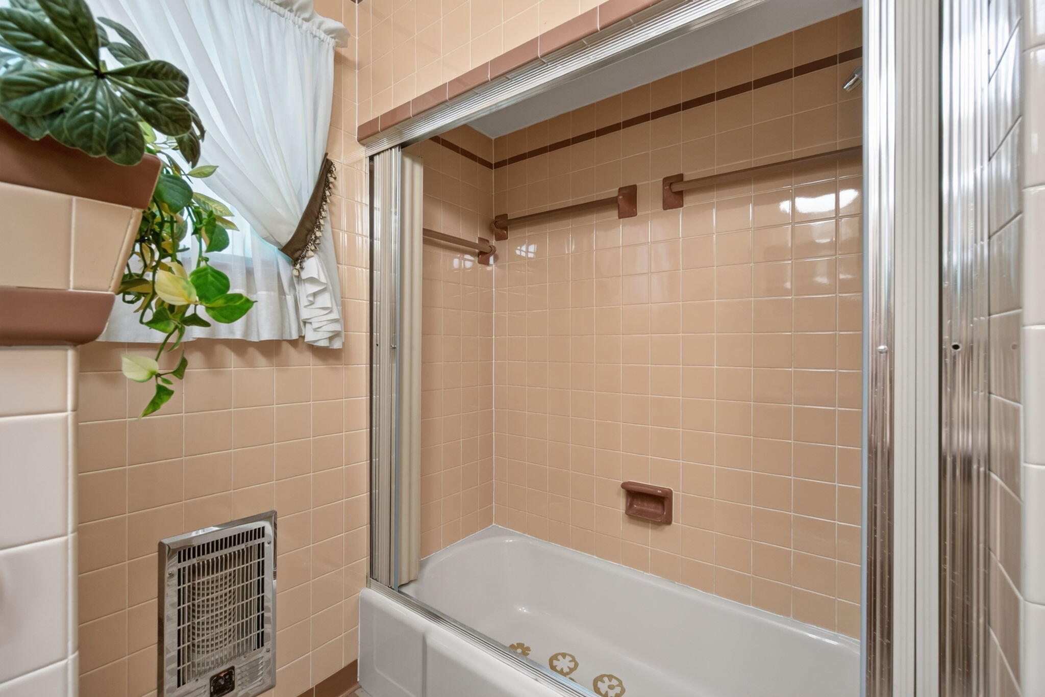 120 Pineview Drive Property Photo 14