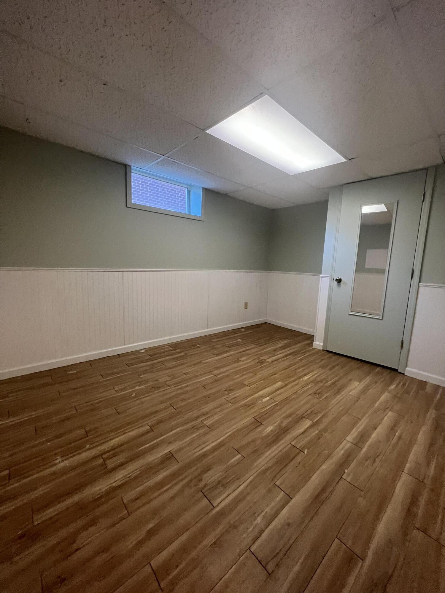 306 Lyons Avenue Property Photo 26