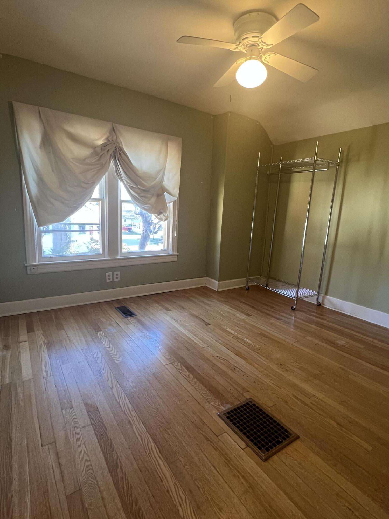 306 Lyons Avenue Property Photo 33