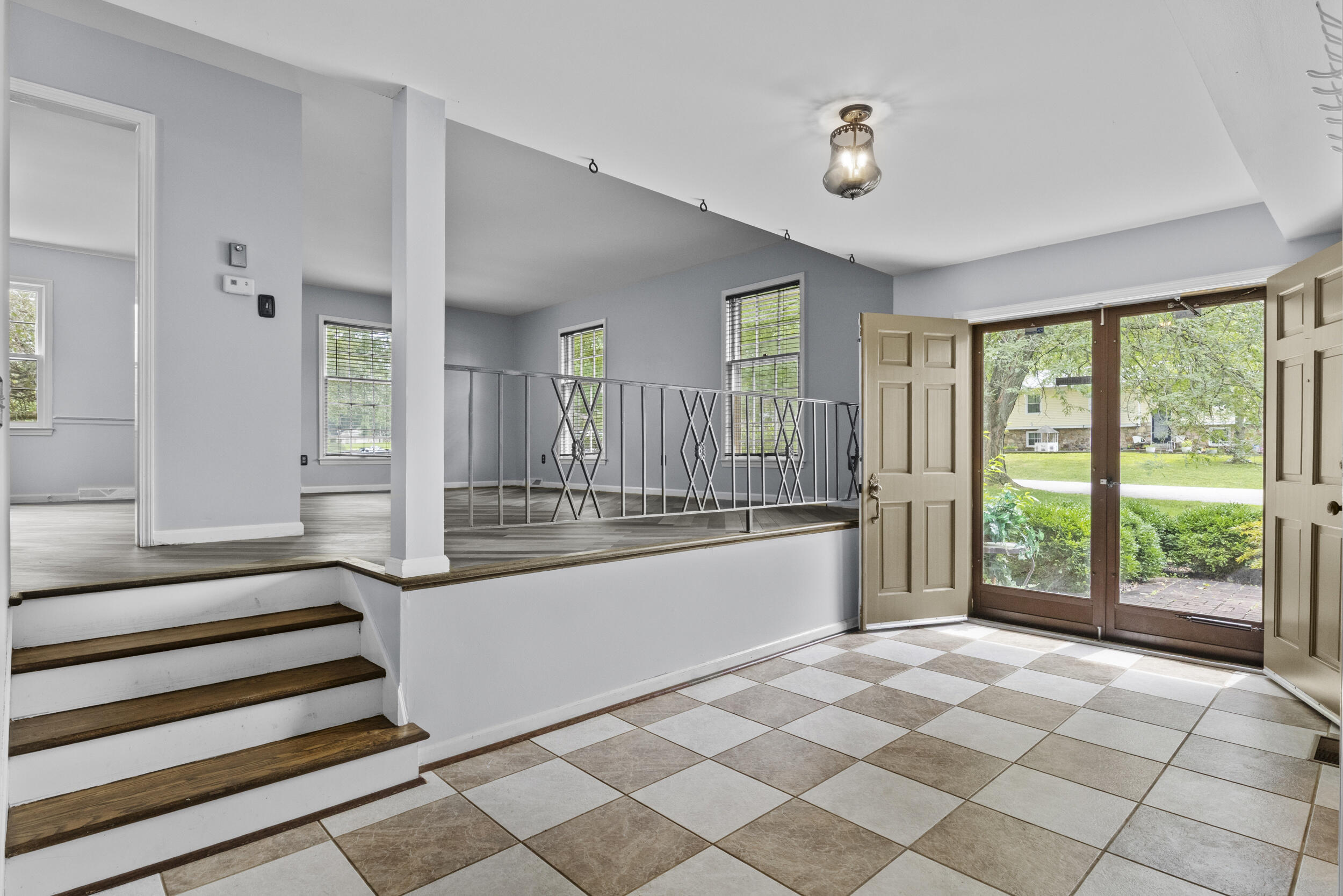 105 Briarwood Road Property Photo 3