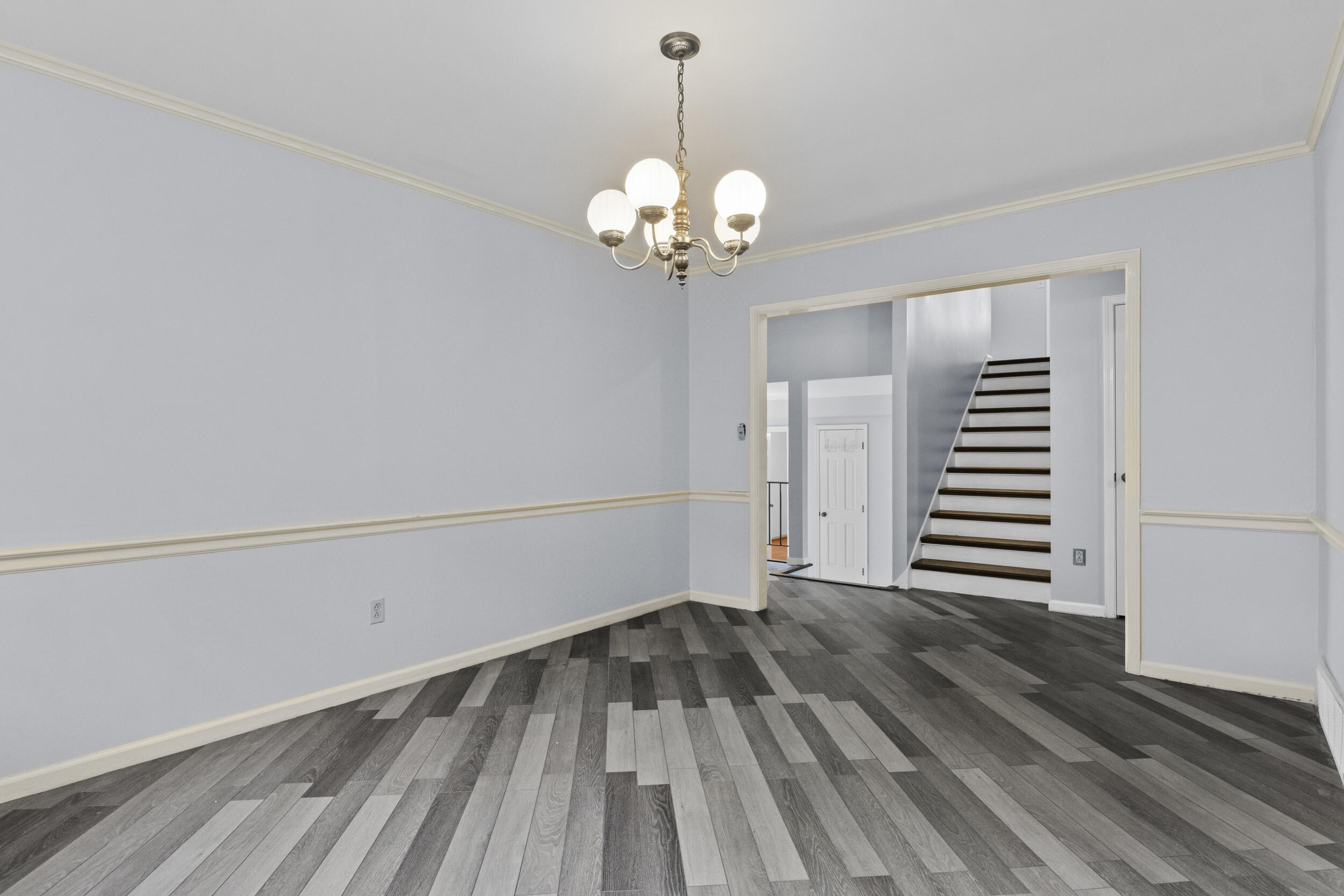 105 Briarwood Road Property Photo 7