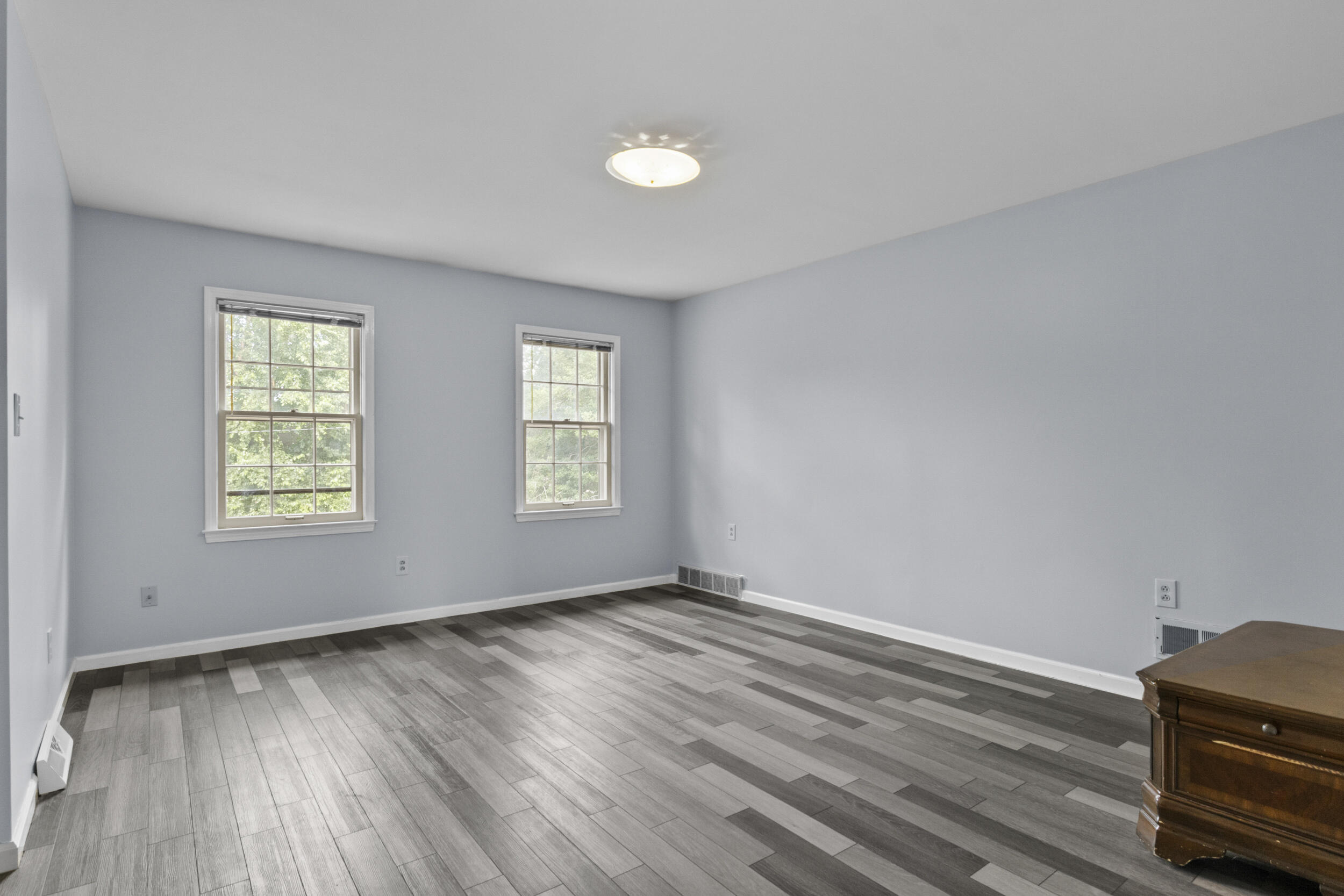105 Briarwood Road Property Photo 23