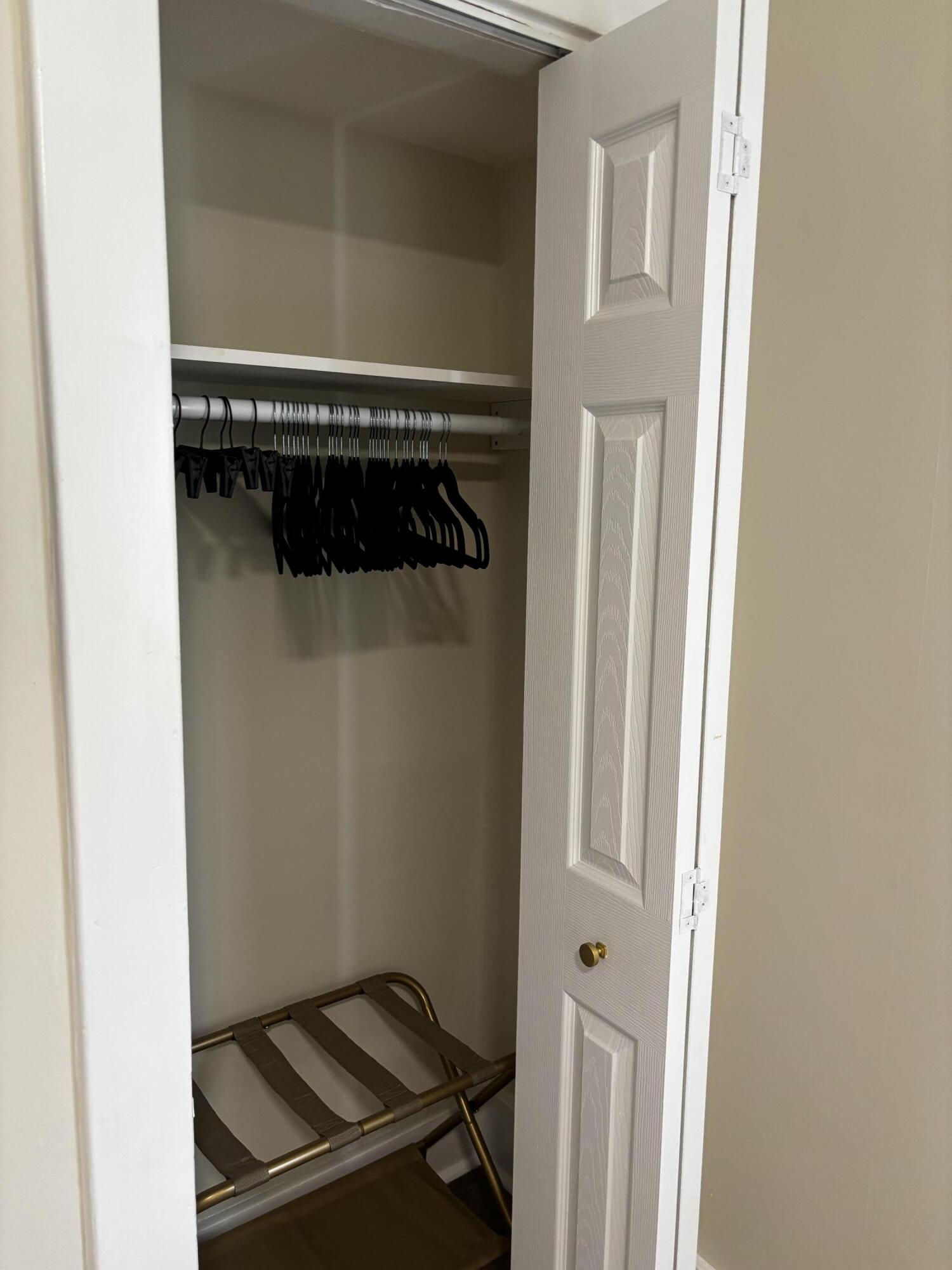 194 Rosemont Property Photo 24