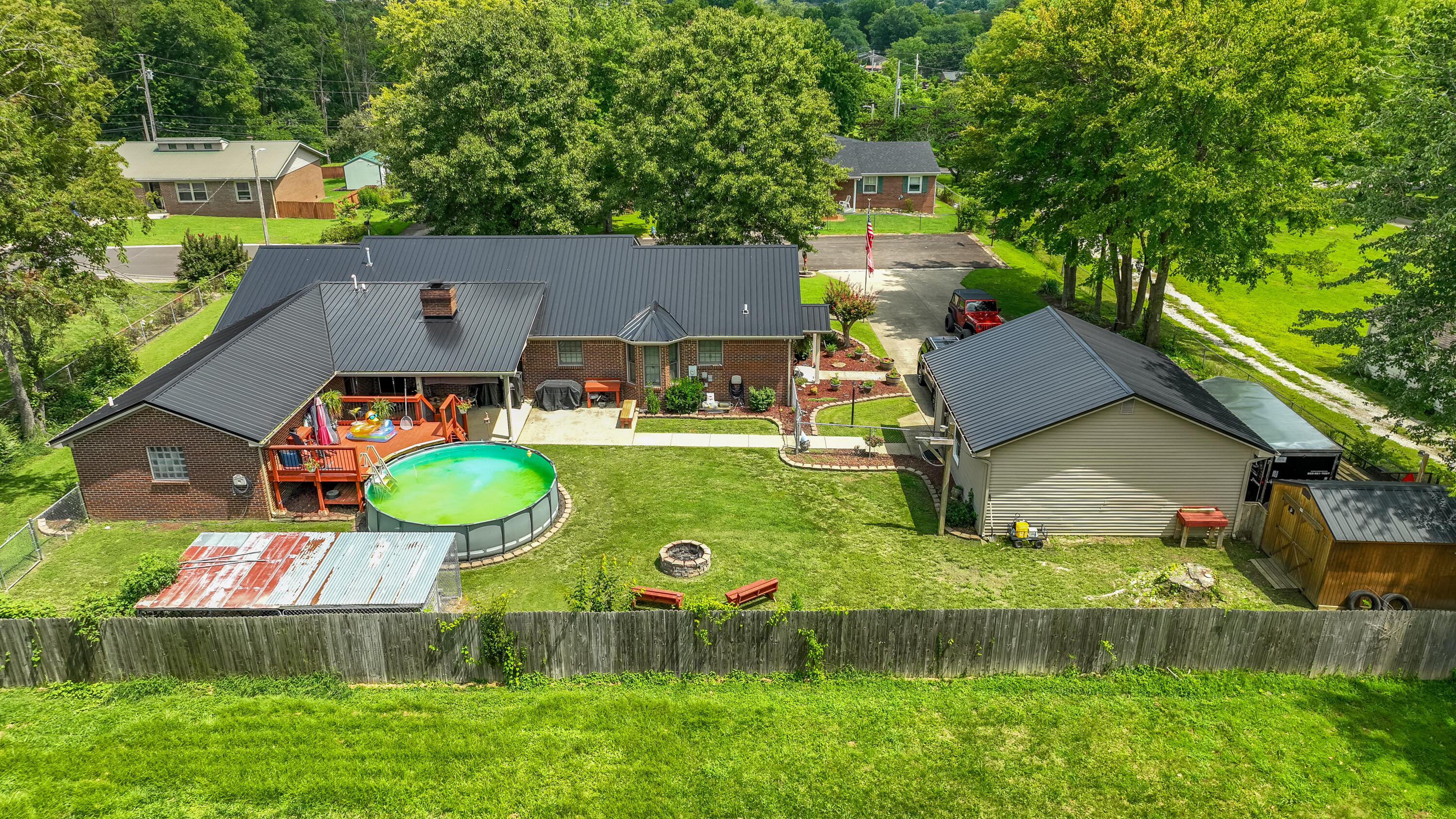 106 Baker Street Property Photo 39