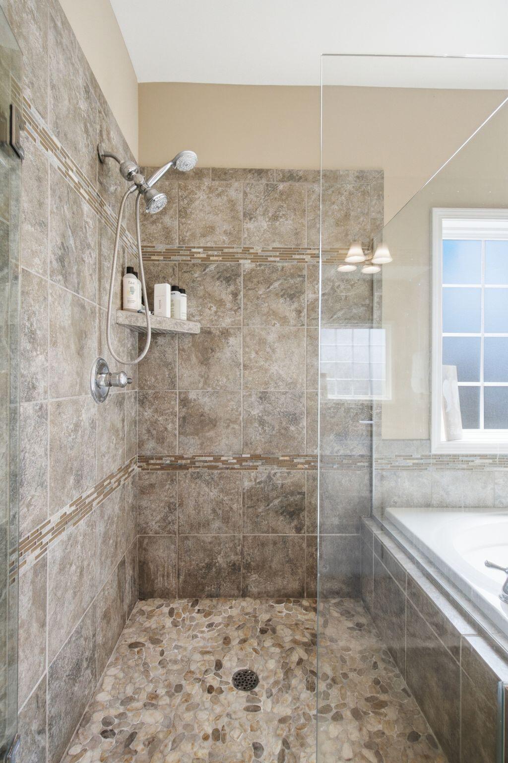 325 Gleneagles Way Property Photo 32