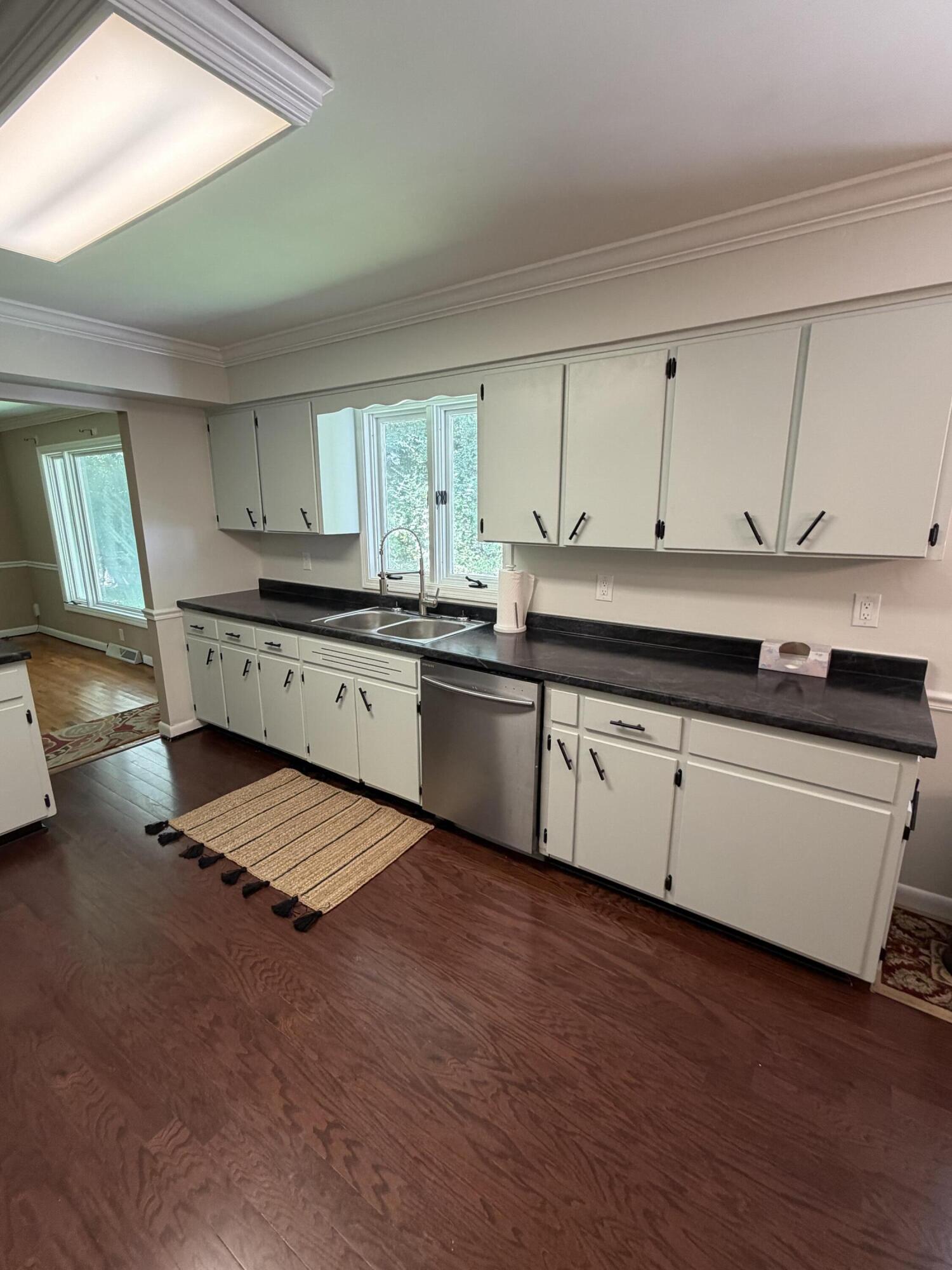 999 Mcdonald Lane Property Photo 19