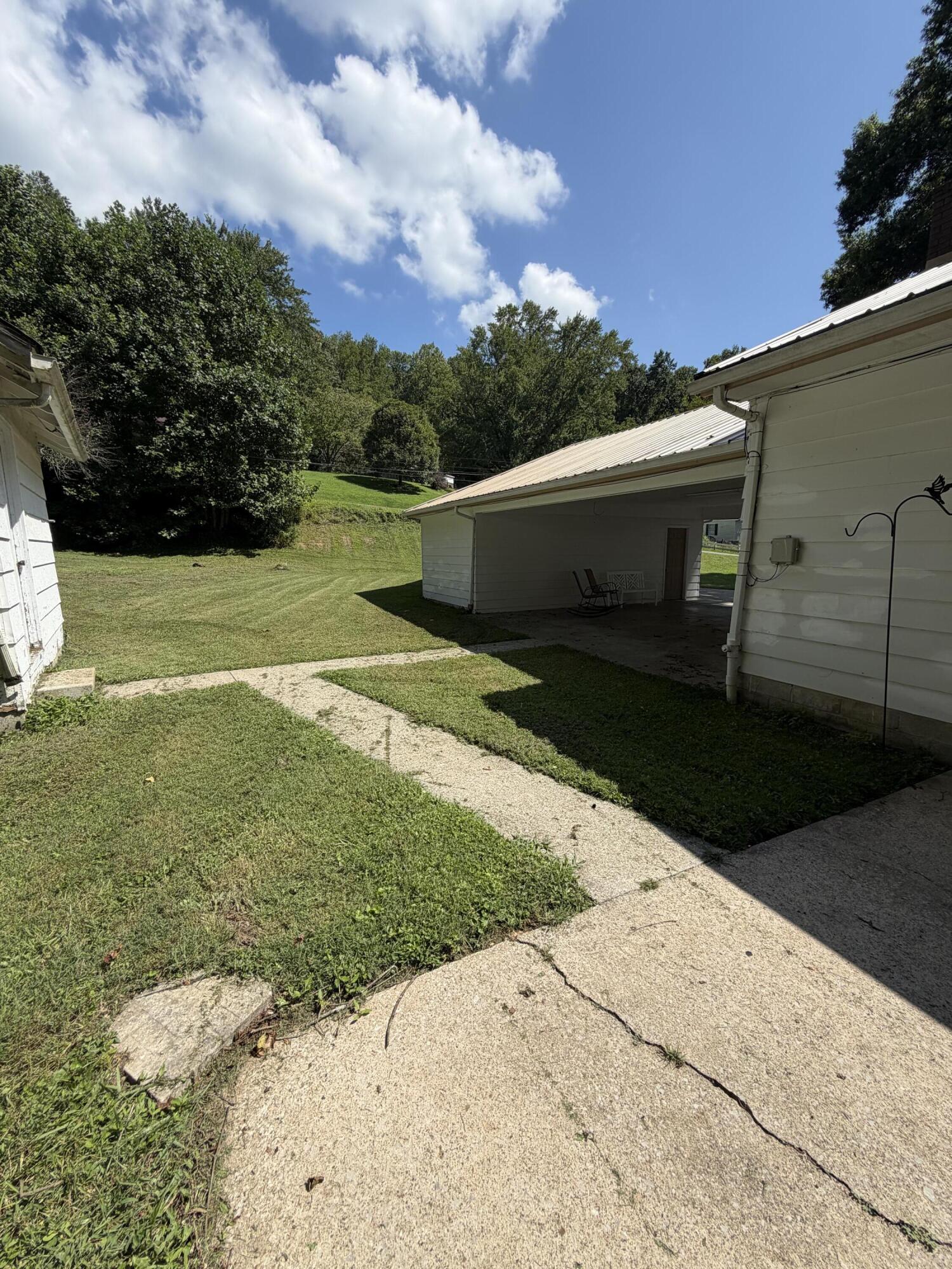 999 Mcdonald Lane Property Photo 46