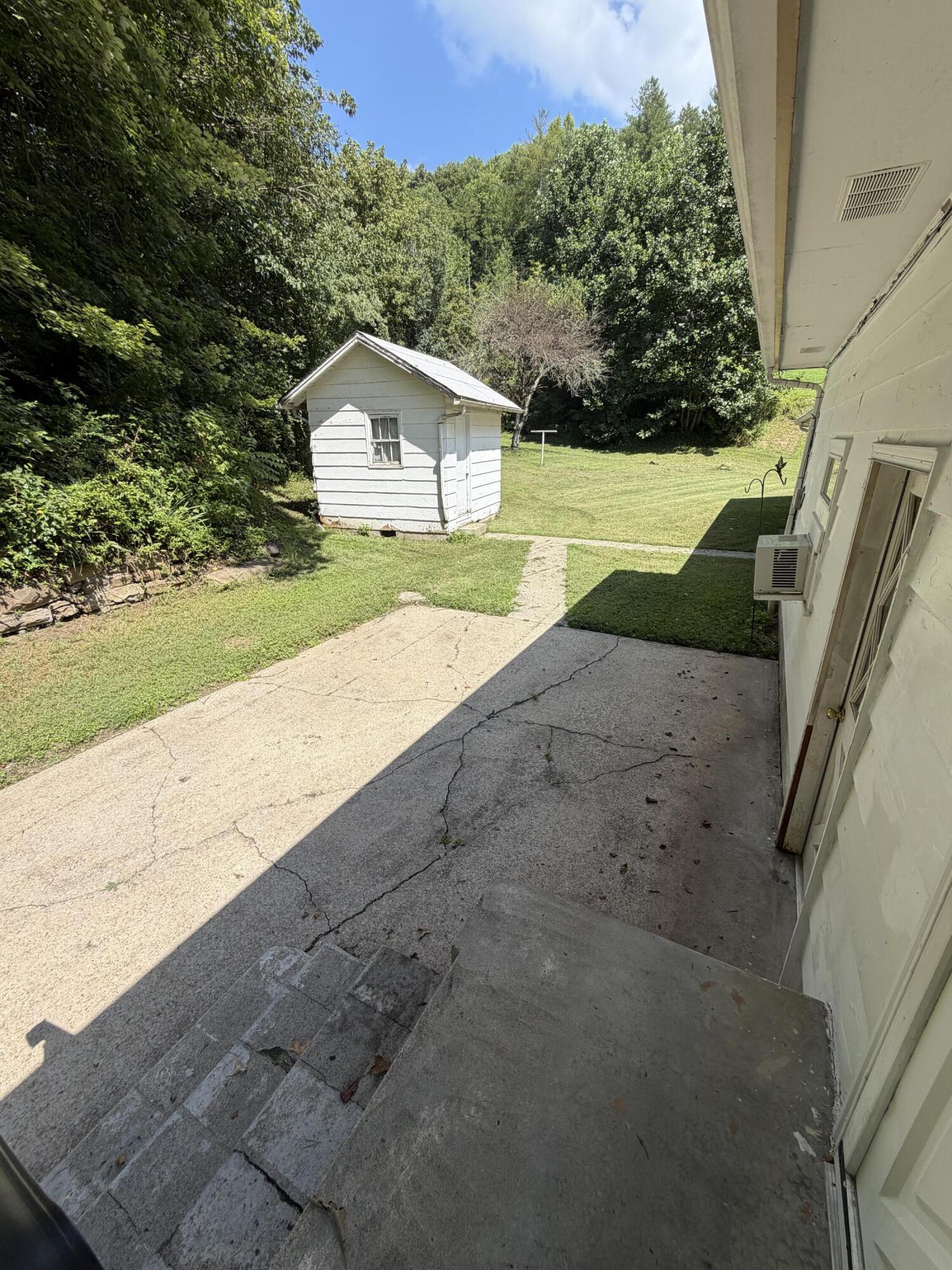 999 Mcdonald Lane Property Photo 49