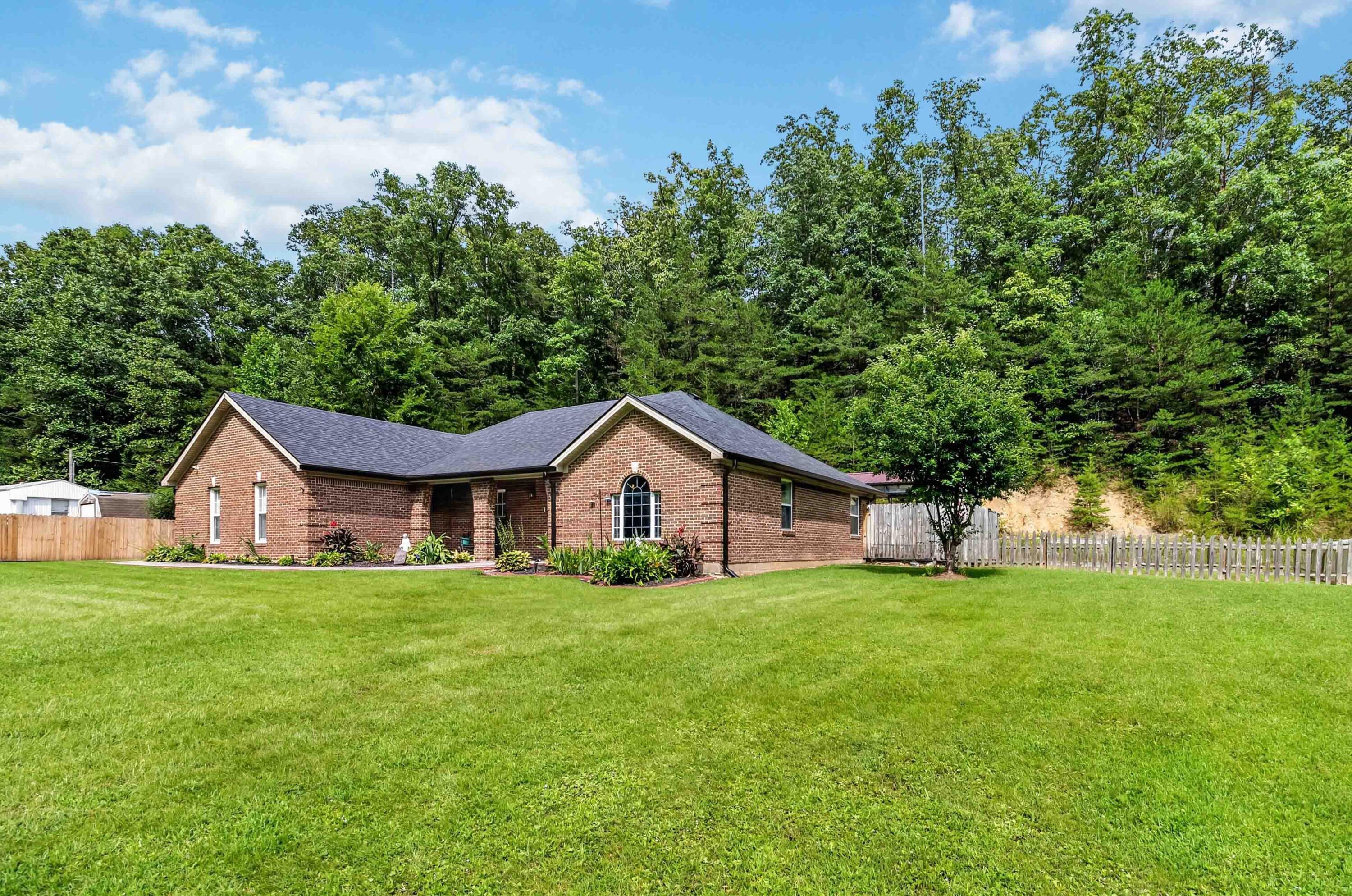 240 Madison View Road Property Photo 2
