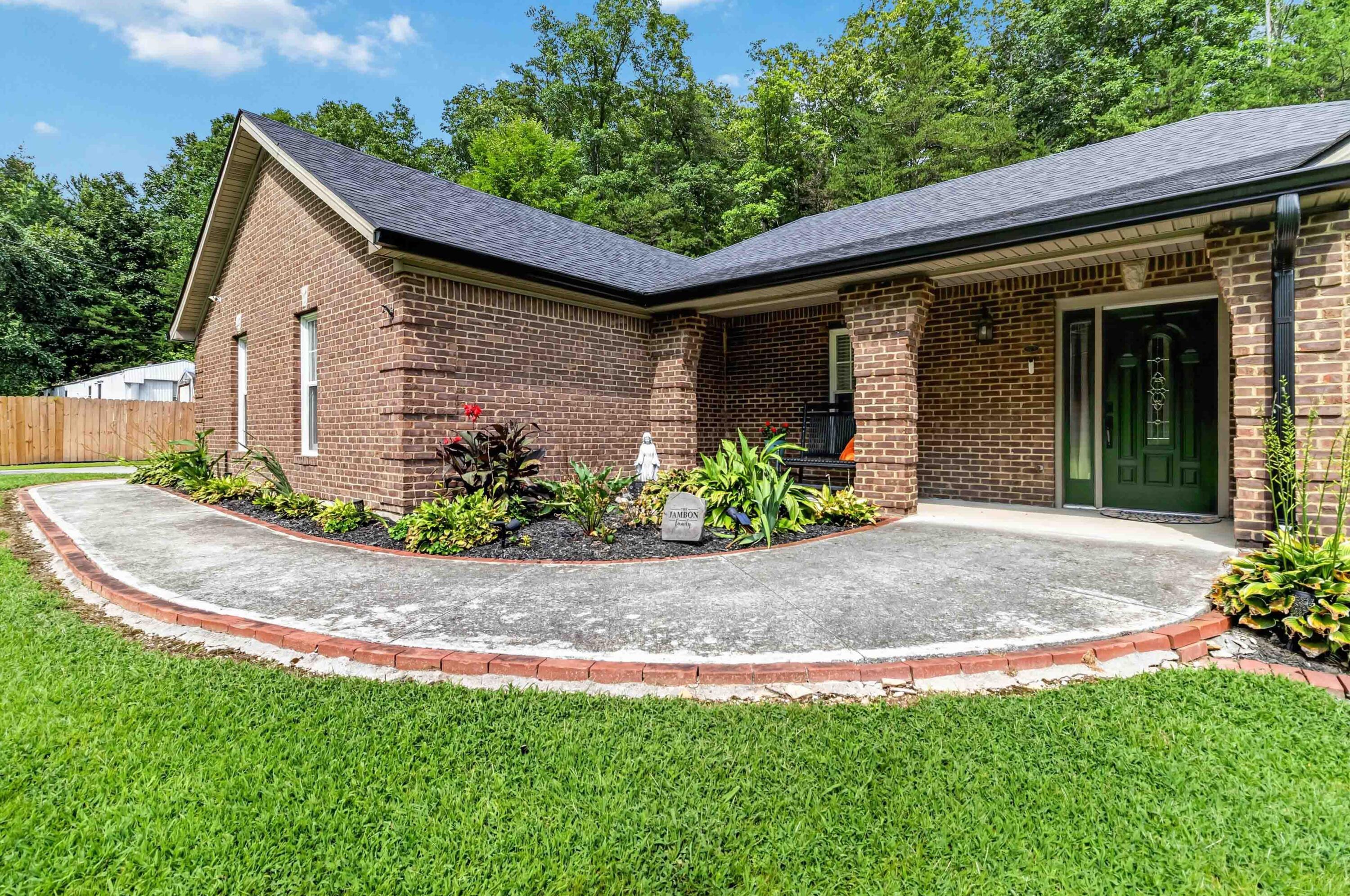 240 Madison View Road Property Photo 3