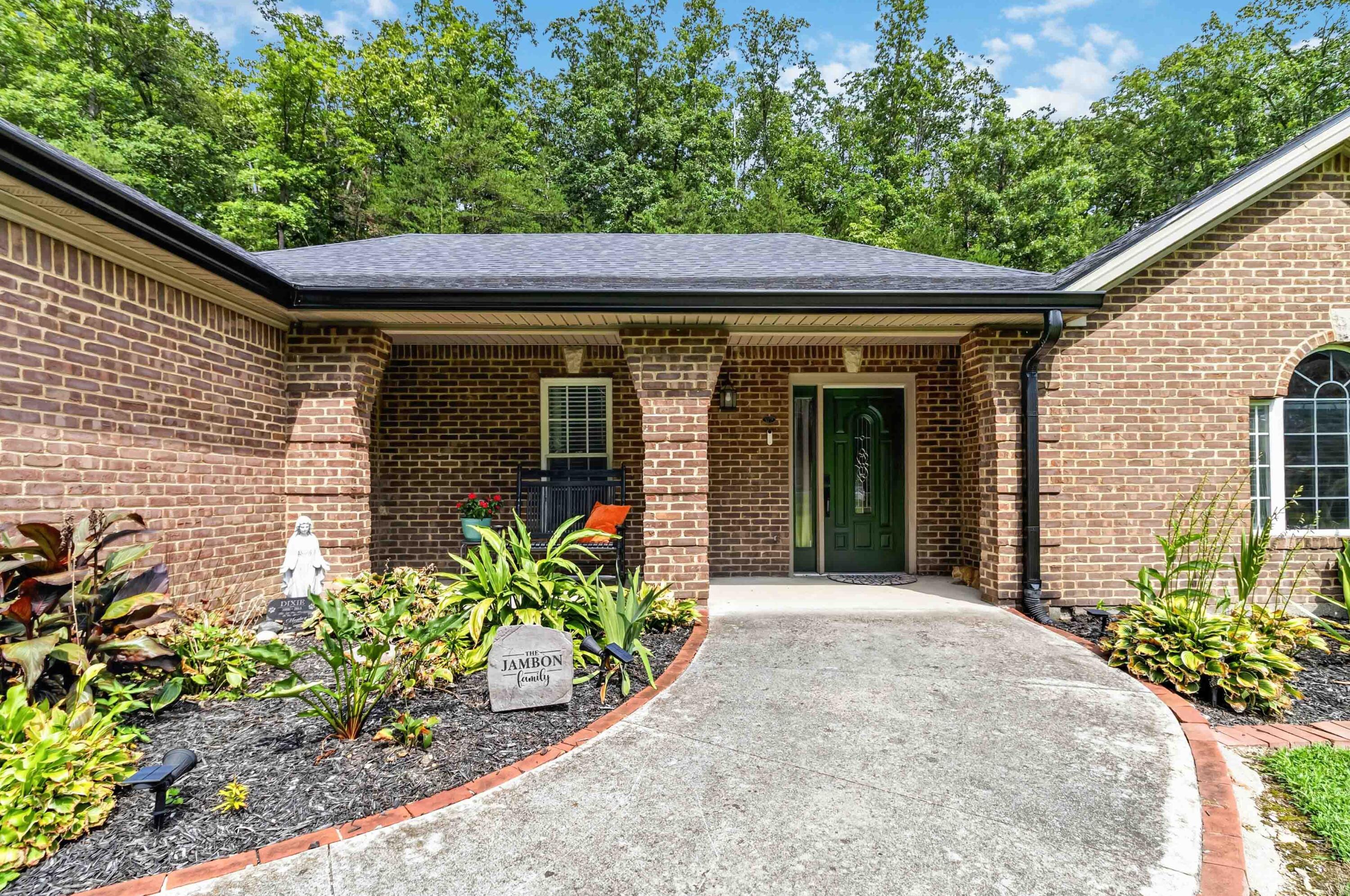 240 Madison View Road Property Photo 4